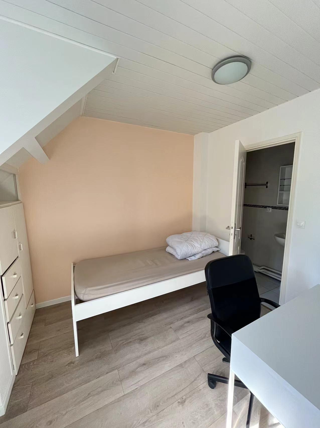 Vitry-sur-Seine 94e·15m²·studio·With furniture·Long-term only[Paris Rental]
