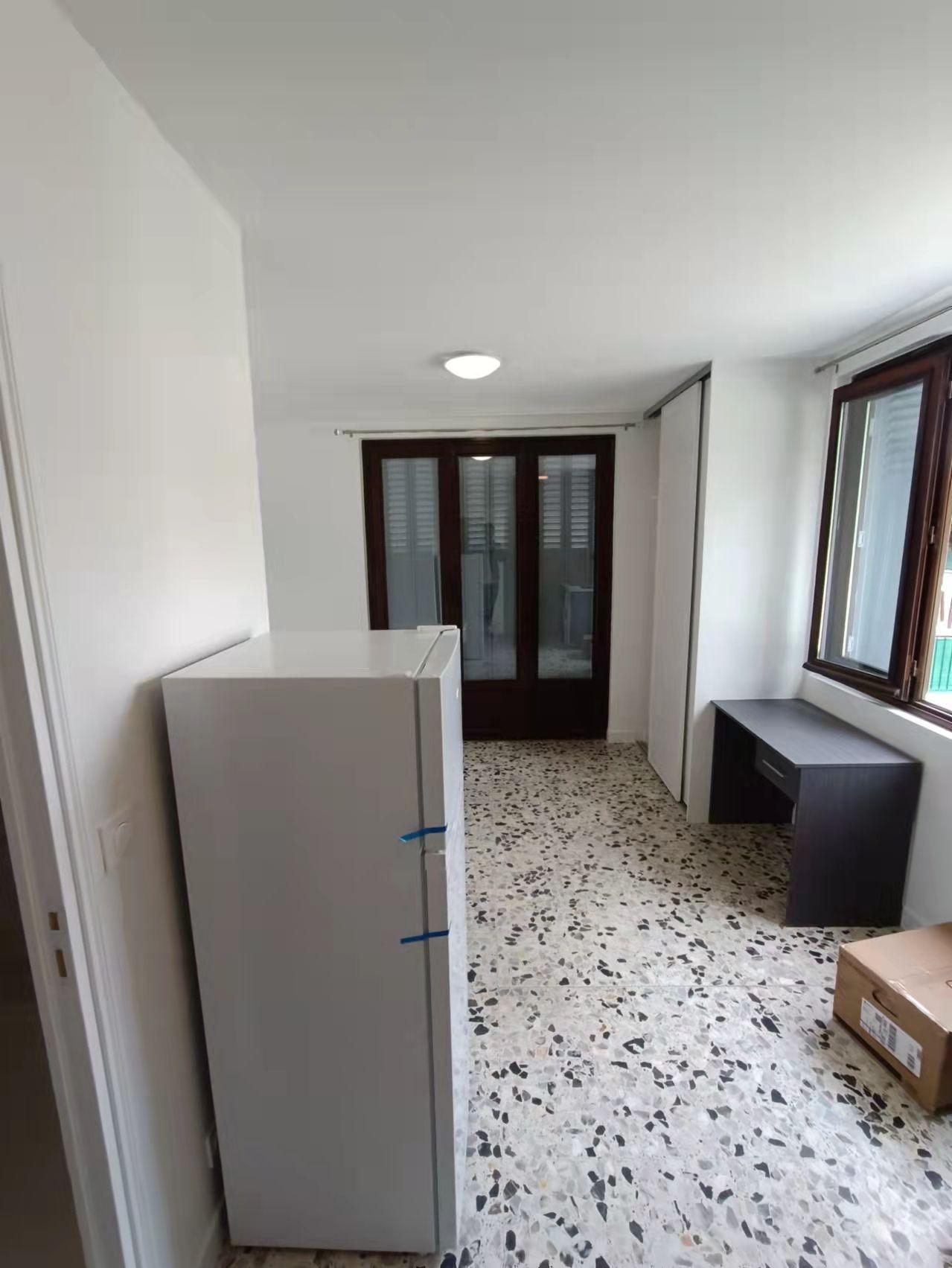 Villejuif 94e·20m²·Studio·Meublé[Location à Paris France]