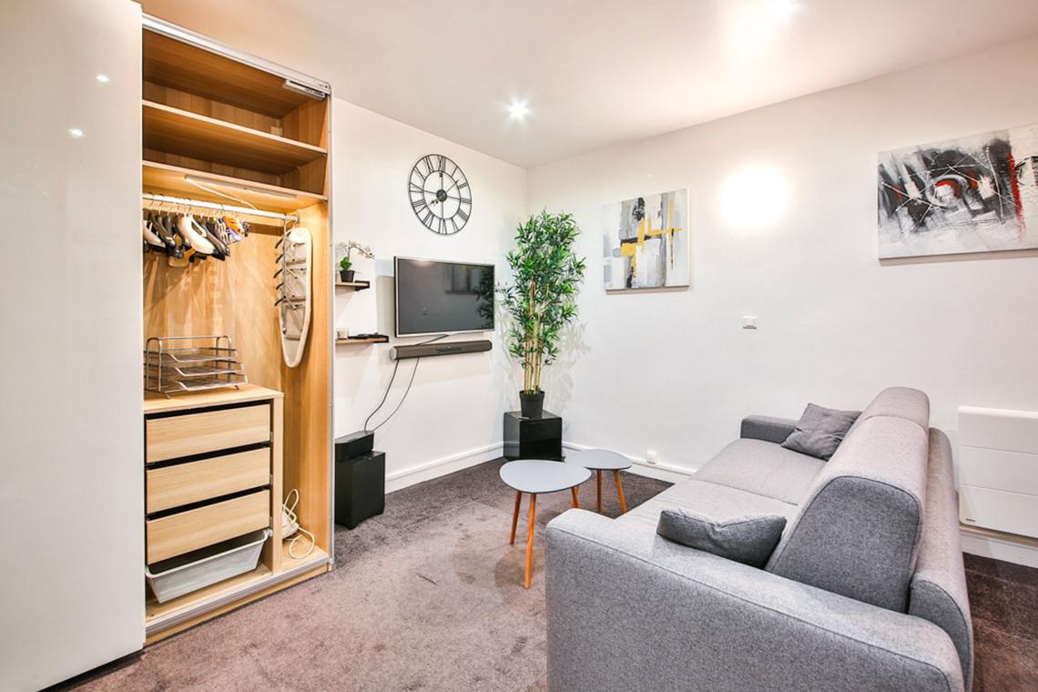 PARIS 11e·24m²·studio·Fully furnished[Paris Rental]