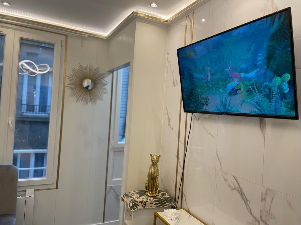 PARIS 9지역·18m²·studio·가구[프랑스 부동산,프랑스 아파트 매매,파리 집 구하기,프랑스 임대 부동산,프랑스 부동산 투자,프랑스 아파트 임대 방법,파리 집 계약 절차,프랑스 부동산 세금 정보,프랑스 부동산 중개인 추천,프랑스 주택 임대 시세,프랑스 주택 관리 서비스,프랑스 아파트 월세,프랑스 단기 임대,파리 집 임대,프랑스 월세 계약,프랑스 월세 시세,파리 임대 집 추천,프랑스 임대,프랑스 월세 ,프랑스 부동산 임대 서비스,프랑스 부동산 중개,프랑스 부동산 에이전시,파리 부동산 중개인,프랑스 부동산 매물,파리 부동산 에이전시 추천,파리 현지 부동산 상담,파리 부동산 거래 대행,프랑스 부동산 시세 조회,프랑스 부동산 서비스,파리 부동산 에이전시,프랑스 부동산 전문가,프랑스 부동산 거래 팁,프랑스 주택 중개 플랫폼,파리 유학생 ,프랑스 유학 집 구하기,파리 학생 기숙사 임대,프랑스 유학생 월세 아파트,프랑스 유학 임대 계약,파리 유학 생활 집 구하기,프랑스 유학생 쉐어하우스,프랑스 가족용 주택 매매,파리 가족 아파트 임대,프랑스 어린이 학교 근처 집,프랑스 이민 주택 ,맞춤형 부동산 서비스,파리 단기 임대 아파트,프랑스 출장용 주택,파리 월 단위 임대]