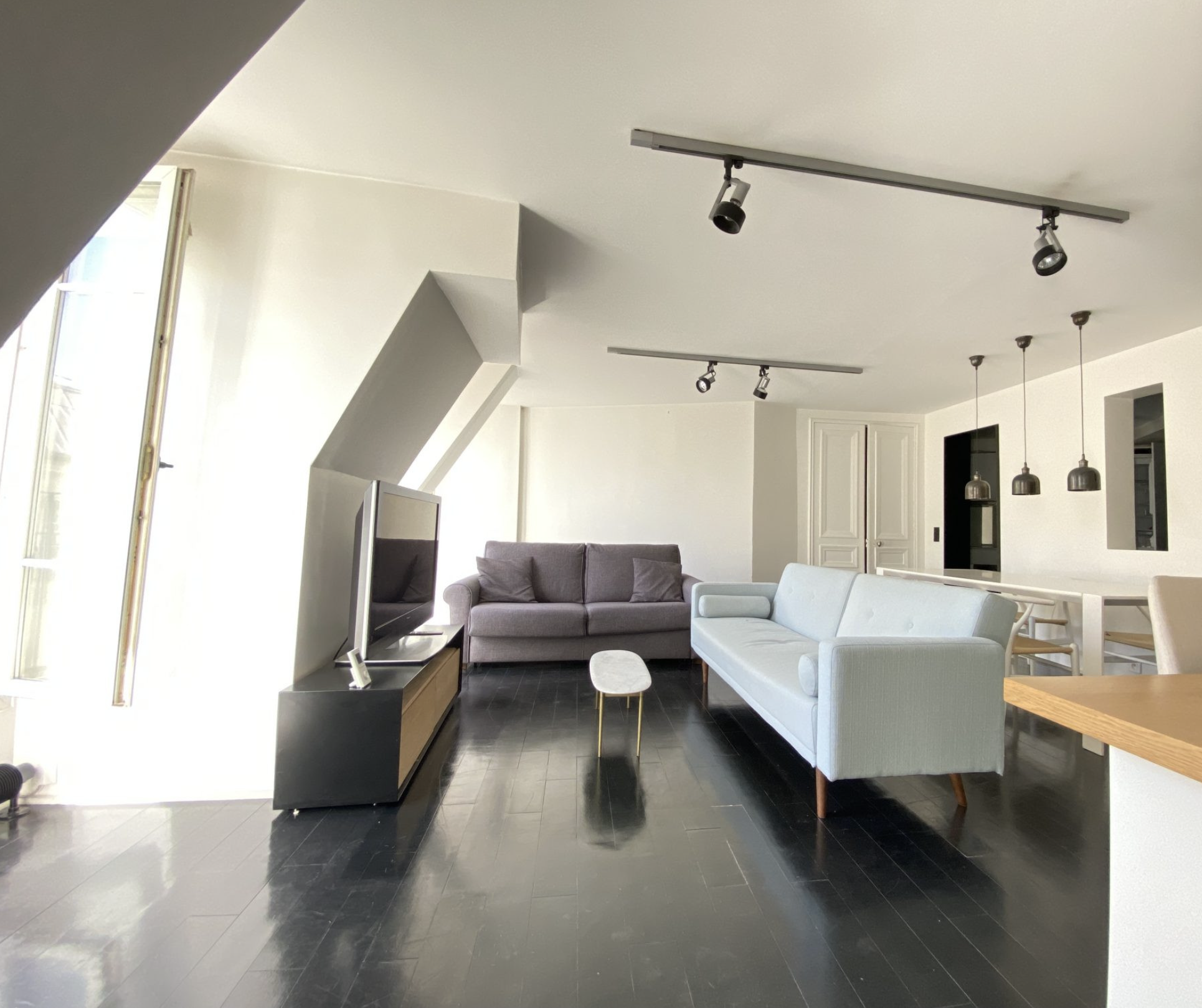 PARIS 9区·70平·公寓·有家具·仅长租[法国巴黎租房]