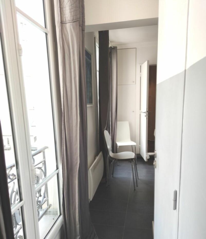 PARIS 1지역·20m²·studio·가구·장기만 가능[프랑스 부동산,프랑스 아파트 매매,파리 집 구하기,프랑스 임대 부동산,프랑스 부동산 투자,프랑스 아파트 임대 방법,파리 집 계약 절차,프랑스 부동산 세금 정보,프랑스 부동산 중개인 추천,프랑스 주택 임대 시세,프랑스 주택 관리 서비스,프랑스 아파트 월세,프랑스 단기 임대,파리 집 임대,프랑스 월세 계약,프랑스 월세 시세,파리 임대 집 추천,프랑스 임대,프랑스 월세 ,프랑스 부동산 임대 서비스,프랑스 부동산 중개,프랑스 부동산 에이전시,파리 부동산 중개인,프랑스 부동산 매물,파리 부동산 에이전시 추천,파리 현지 부동산 상담,파리 부동산 거래 대행,프랑스 부동산 시세 조회,프랑스 부동산 서비스,파리 부동산 에이전시,프랑스 부동산 전문가,프랑스 부동산 거래 팁,프랑스 주택 중개 플랫폼,파리 유학생 ,프랑스 유학 집 구하기,파리 학생 기숙사 임대,프랑스 유학생 월세 아파트,프랑스 유학 임대 계약,파리 유학 생활 집 구하기,프랑스 유학생 쉐어하우스,프랑스 가족용 주택 매매,파리 가족 아파트 임대,프랑스 어린이 학교 근처 집,프랑스 이민 주택 ,맞춤형 부동산 서비스,파리 단기 임대 아파트,프랑스 출장용 주택,파리 월 단위 임대]