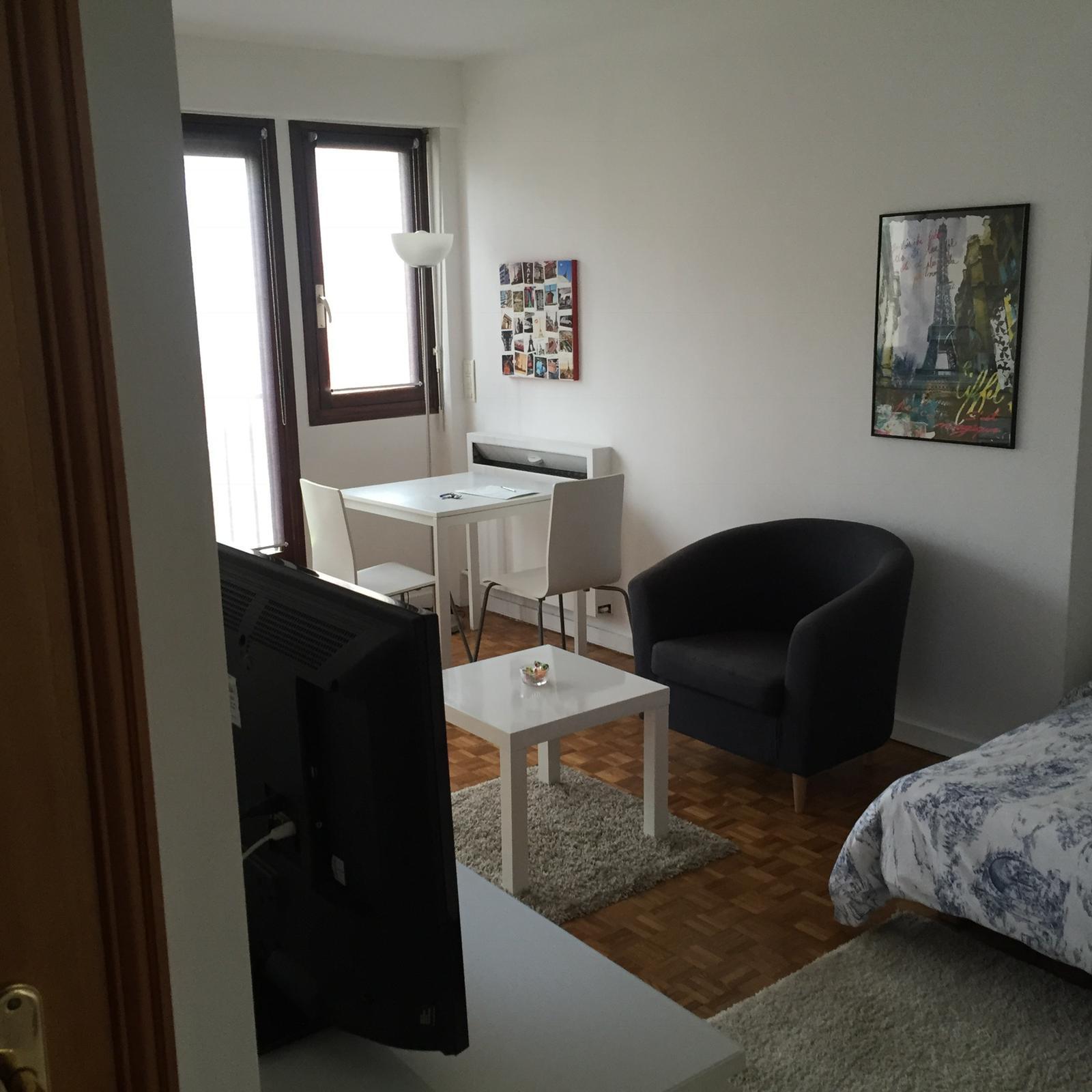 PARIS 15지역·35m²·studio·가구[프랑스 부동산,프랑스 아파트 매매,파리 집 구하기,프랑스 임대 부동산,프랑스 부동산 투자,프랑스 아파트 임대 방법,파리 집 계약 절차,프랑스 부동산 세금 정보,프랑스 부동산 중개인 추천,프랑스 주택 임대 시세,프랑스 주택 관리 서비스,프랑스 아파트 월세,프랑스 단기 임대,파리 집 임대,프랑스 월세 계약,프랑스 월세 시세,파리 임대 집 추천,프랑스 임대,프랑스 월세 ,프랑스 부동산 임대 서비스,프랑스 부동산 중개,프랑스 부동산 에이전시,파리 부동산 중개인,프랑스 부동산 매물,파리 부동산 에이전시 추천,파리 현지 부동산 상담,파리 부동산 거래 대행,프랑스 부동산 시세 조회,프랑스 부동산 서비스,파리 부동산 에이전시,프랑스 부동산 전문가,프랑스 부동산 거래 팁,프랑스 주택 중개 플랫폼,파리 유학생 ,프랑스 유학 집 구하기,파리 학생 기숙사 임대,프랑스 유학생 월세 아파트,프랑스 유학 임대 계약,파리 유학 생활 집 구하기,프랑스 유학생 쉐어하우스,프랑스 가족용 주택 매매,파리 가족 아파트 임대,프랑스 어린이 학교 근처 집,프랑스 이민 주택 ,맞춤형 부동산 서비스,파리 단기 임대 아파트,프랑스 출장용 주택,파리 월 단위 임대]