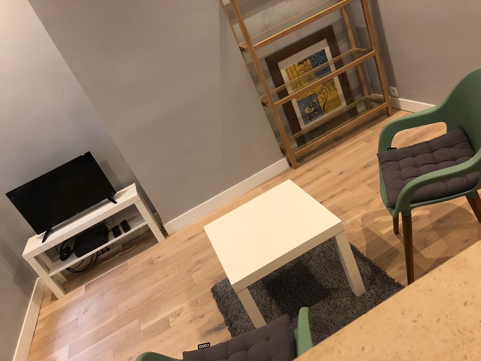 PARIS 15지역·35m²·아파트·가구[프랑스 부동산,프랑스 아파트 매매,파리 집 구하기,프랑스 임대 부동산,프랑스 부동산 투자,프랑스 아파트 임대 방법,파리 집 계약 절차,프랑스 부동산 세금 정보,프랑스 부동산 중개인 추천,프랑스 주택 임대 시세,프랑스 주택 관리 서비스,프랑스 아파트 월세,프랑스 단기 임대,파리 집 임대,프랑스 월세 계약,프랑스 월세 시세,파리 임대 집 추천,프랑스 임대,프랑스 월세 ,프랑스 부동산 임대 서비스,프랑스 부동산 중개,프랑스 부동산 에이전시,파리 부동산 중개인,프랑스 부동산 매물,파리 부동산 에이전시 추천,파리 현지 부동산 상담,파리 부동산 거래 대행,프랑스 부동산 시세 조회,프랑스 부동산 서비스,파리 부동산 에이전시,프랑스 부동산 전문가,프랑스 부동산 거래 팁,프랑스 주택 중개 플랫폼,파리 유학생 ,프랑스 유학 집 구하기,파리 학생 기숙사 임대,프랑스 유학생 월세 아파트,프랑스 유학 임대 계약,파리 유학 생활 집 구하기,프랑스 유학생 쉐어하우스,프랑스 가족용 주택 매매,파리 가족 아파트 임대,프랑스 어린이 학교 근처 집,프랑스 이민 주택 ,맞춤형 부동산 서비스,파리 단기 임대 아파트,프랑스 출장용 주택,파리 월 단위 임대]