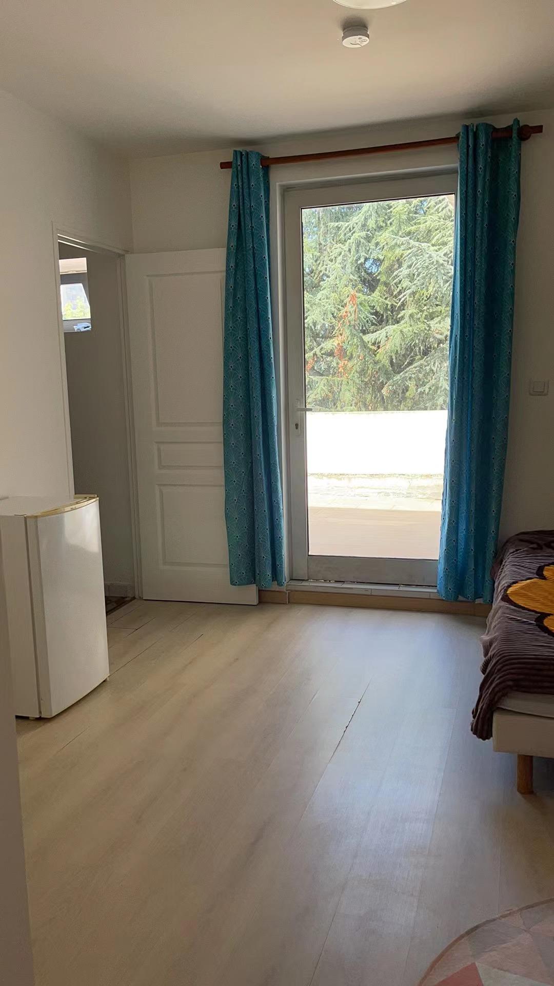 Villejuif 94区·20平·studio·有家具[法国巴黎租房]