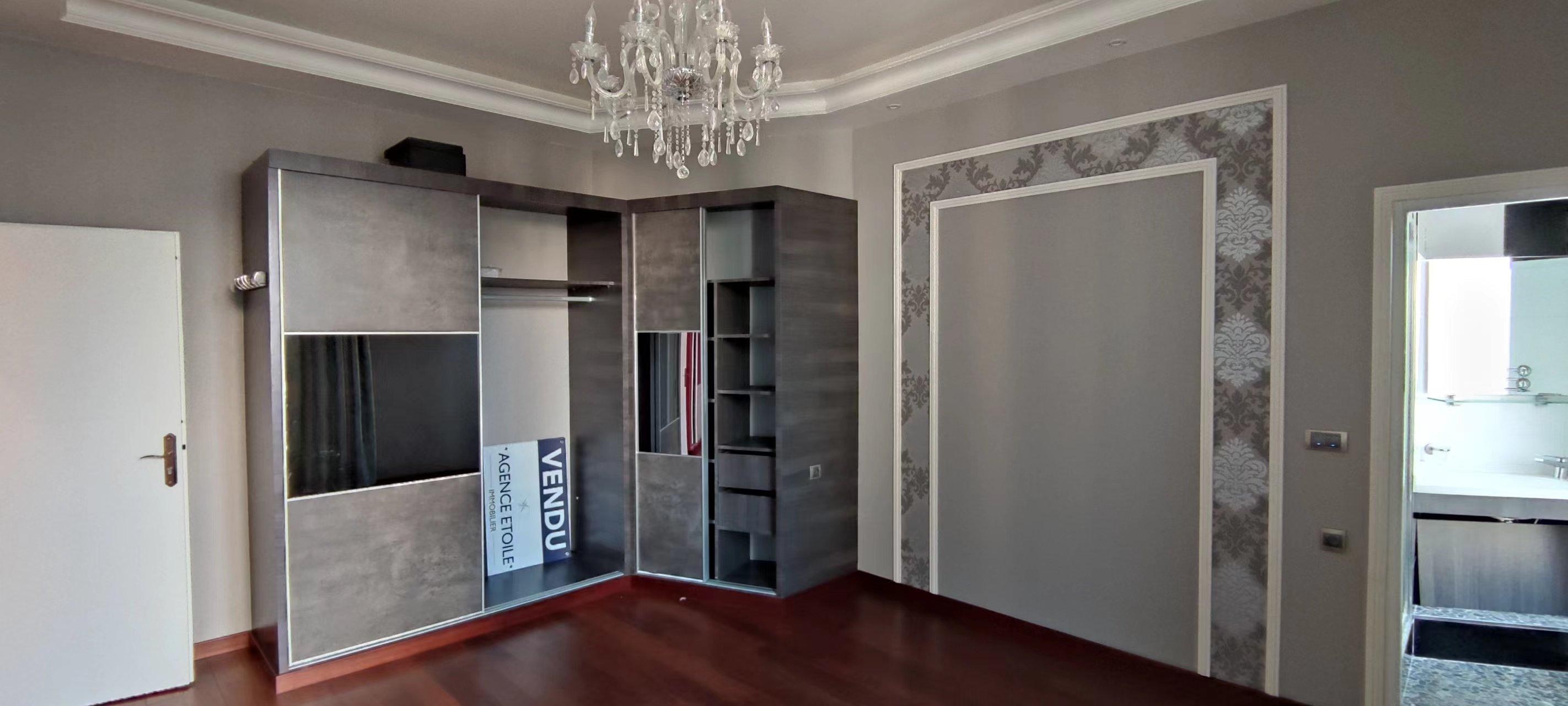 PARIS 10区·102平·公寓·无家具[法国巴黎租房]