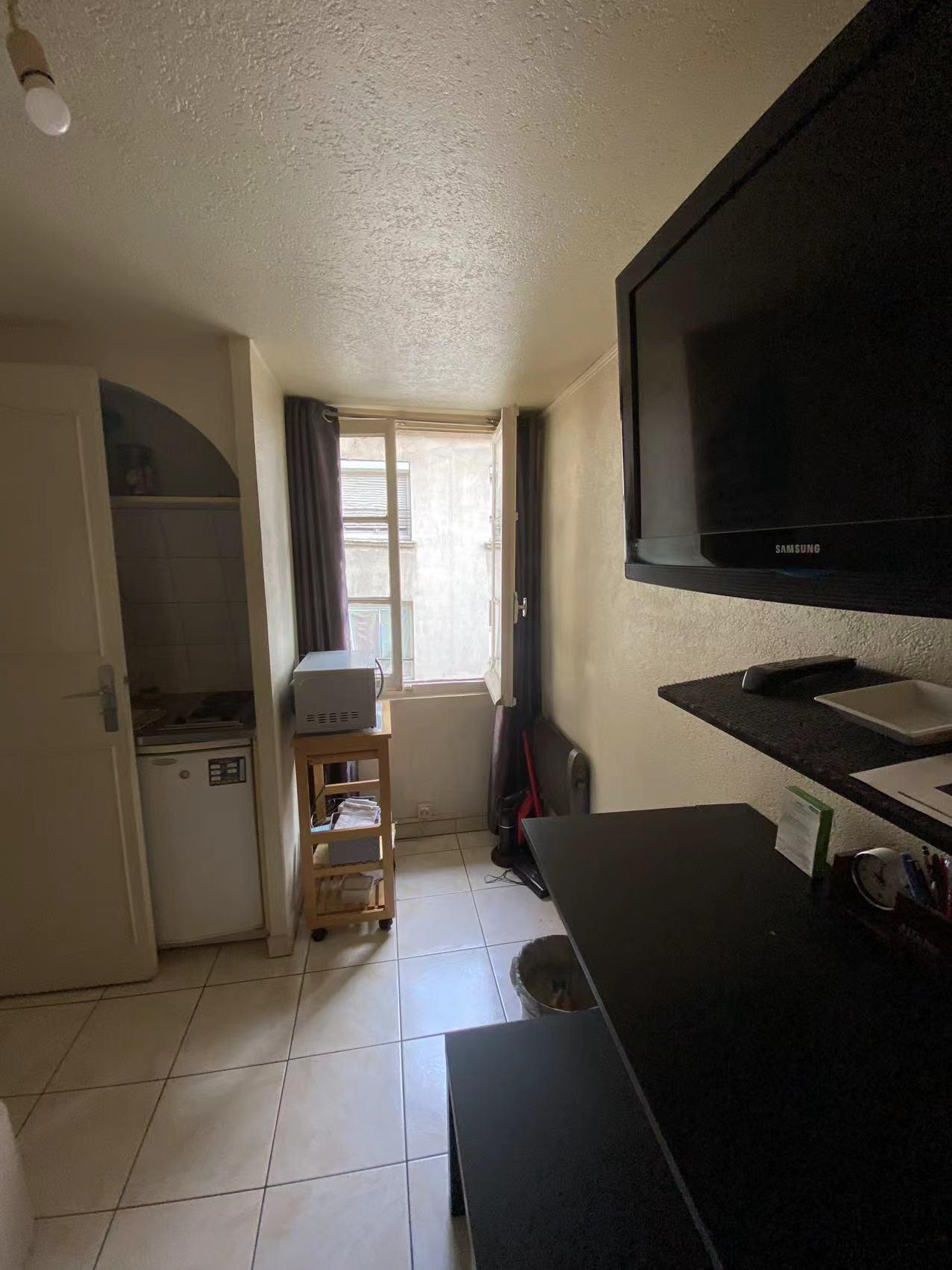 PARIS 9e·16m²·studio·No furniture[Paris Rental]