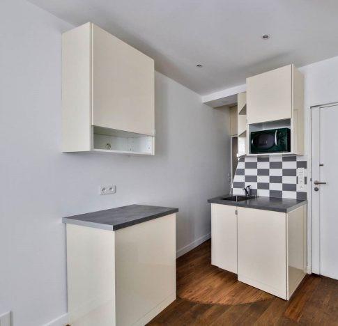 PARIS 18지역·18m²·studio·가구·장기만 가능[프랑스 부동산,프랑스 아파트 매매,파리 집 구하기,프랑스 임대 부동산,프랑스 부동산 투자,프랑스 아파트 임대 방법,파리 집 계약 절차,프랑스 부동산 세금 정보,프랑스 부동산 중개인 추천,프랑스 주택 임대 시세,프랑스 주택 관리 서비스,프랑스 아파트 월세,프랑스 단기 임대,파리 집 임대,프랑스 월세 계약,프랑스 월세 시세,파리 임대 집 추천,프랑스 임대,프랑스 월세 ,프랑스 부동산 임대 서비스,프랑스 부동산 중개,프랑스 부동산 에이전시,파리 부동산 중개인,프랑스 부동산 매물,파리 부동산 에이전시 추천,파리 현지 부동산 상담,파리 부동산 거래 대행,프랑스 부동산 시세 조회,프랑스 부동산 서비스,파리 부동산 에이전시,프랑스 부동산 전문가,프랑스 부동산 거래 팁,프랑스 주택 중개 플랫폼,파리 유학생 ,프랑스 유학 집 구하기,파리 학생 기숙사 임대,프랑스 유학생 월세 아파트,프랑스 유학 임대 계약,파리 유학 생활 집 구하기,프랑스 유학생 쉐어하우스,프랑스 가족용 주택 매매,파리 가족 아파트 임대,프랑스 어린이 학교 근처 집,프랑스 이민 주택 ,맞춤형 부동산 서비스,파리 단기 임대 아파트,프랑스 출장용 주택,파리 월 단위 임대]