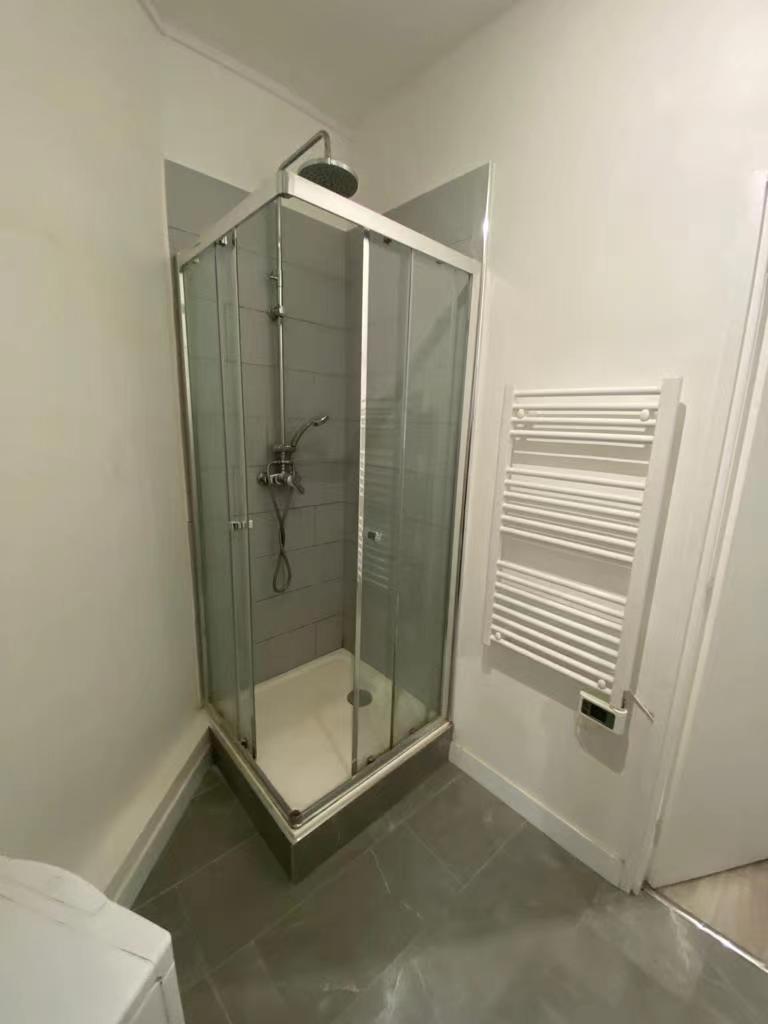 PARIS 18지역·17m²·아파트·가구[프랑스 부동산,프랑스 아파트 매매,파리 집 구하기,프랑스 임대 부동산,프랑스 부동산 투자,프랑스 아파트 임대 방법,파리 집 계약 절차,프랑스 부동산 세금 정보,프랑스 부동산 중개인 추천,프랑스 주택 임대 시세,프랑스 주택 관리 서비스,프랑스 아파트 월세,프랑스 단기 임대,파리 집 임대,프랑스 월세 계약,프랑스 월세 시세,파리 임대 집 추천,프랑스 임대,프랑스 월세 ,프랑스 부동산 임대 서비스,프랑스 부동산 중개,프랑스 부동산 에이전시,파리 부동산 중개인,프랑스 부동산 매물,파리 부동산 에이전시 추천,파리 현지 부동산 상담,파리 부동산 거래 대행,프랑스 부동산 시세 조회,프랑스 부동산 서비스,파리 부동산 에이전시,프랑스 부동산 전문가,프랑스 부동산 거래 팁,프랑스 주택 중개 플랫폼,파리 유학생 ,프랑스 유학 집 구하기,파리 학생 기숙사 임대,프랑스 유학생 월세 아파트,프랑스 유학 임대 계약,파리 유학 생활 집 구하기,프랑스 유학생 쉐어하우스,프랑스 가족용 주택 매매,파리 가족 아파트 임대,프랑스 어린이 학교 근처 집,프랑스 이민 주택 ,맞춤형 부동산 서비스,파리 단기 임대 아파트,프랑스 출장용 주택,파리 월 단위 임대]