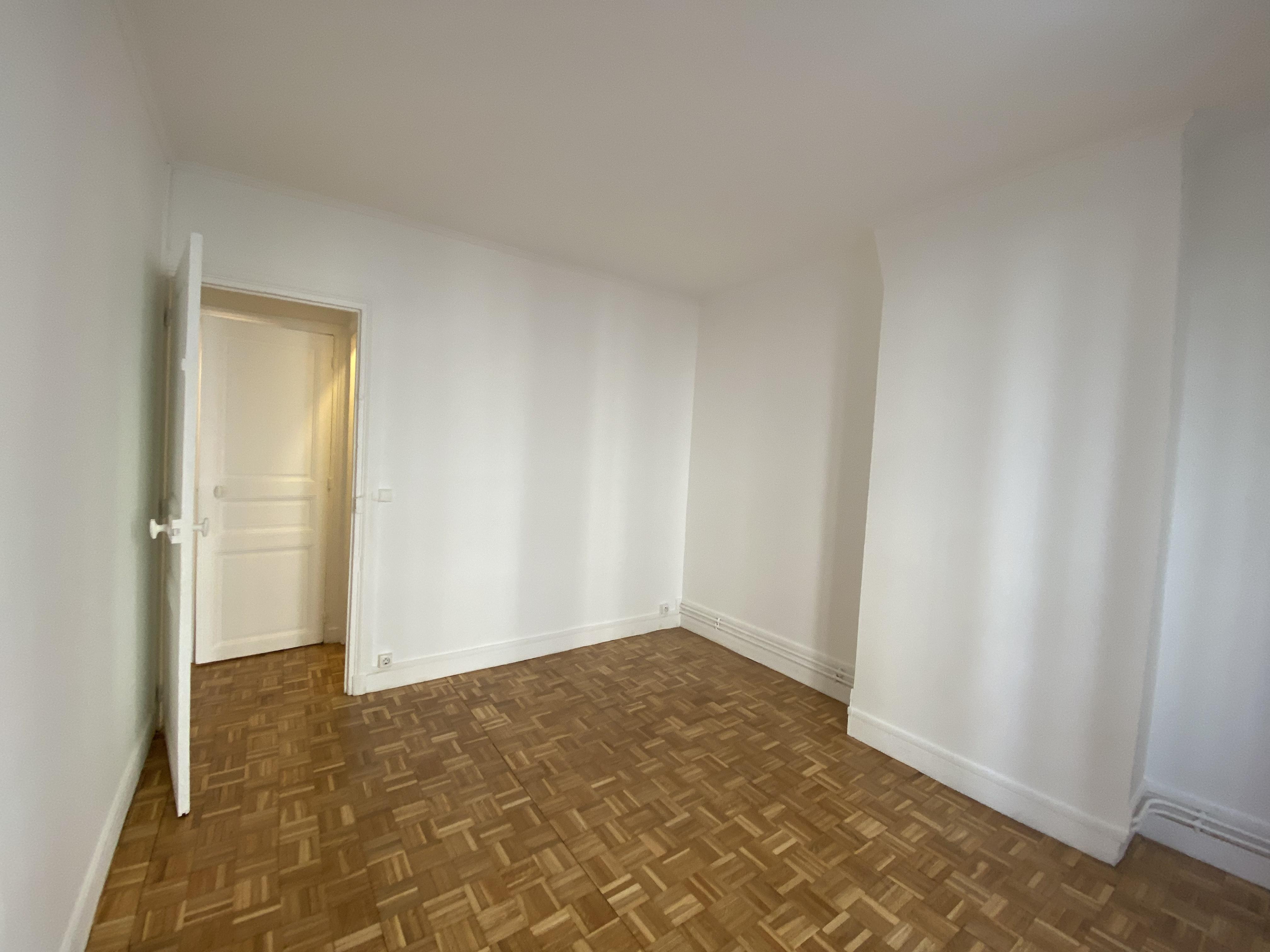 PARIS 10区·40平·公寓·无家具[法国巴黎租房]