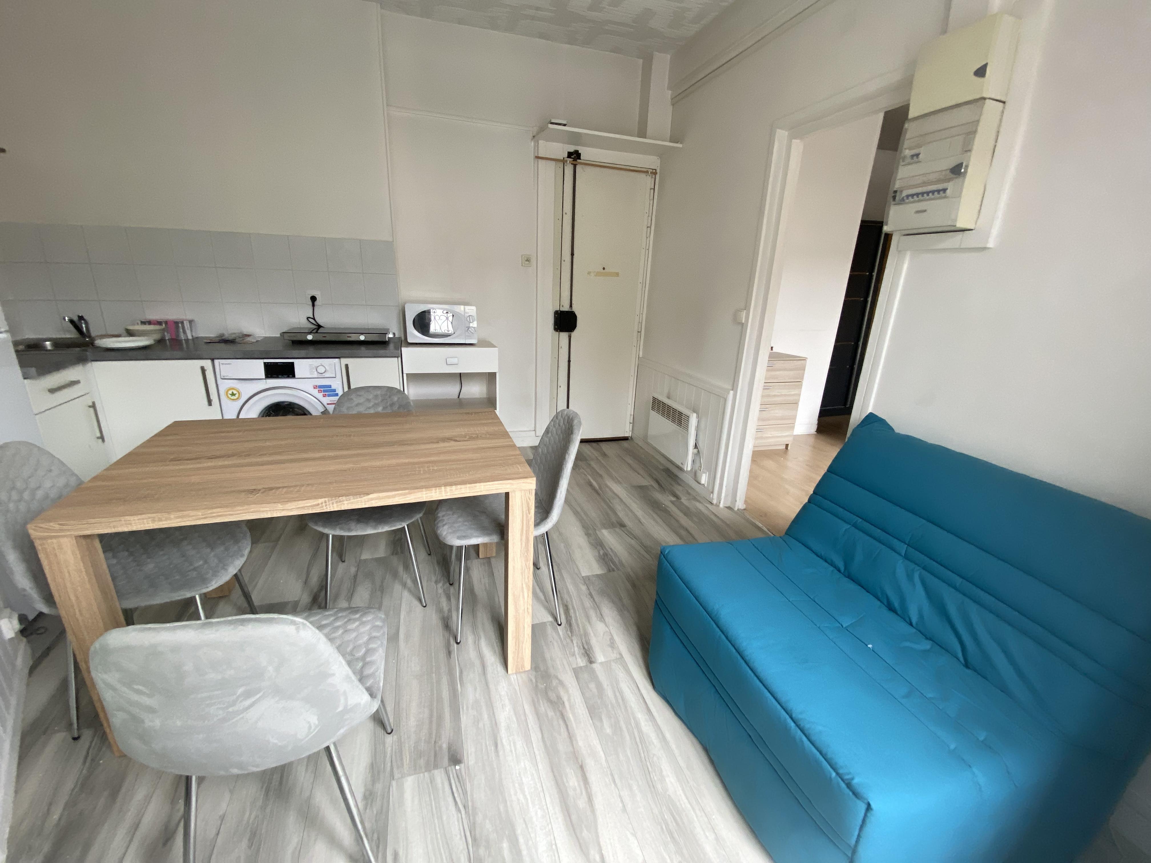 Montreuil 93지역·28m²·아파트·가구[프랑스 부동산,프랑스 아파트 매매,파리 집 구하기,프랑스 임대 부동산,프랑스 부동산 투자,프랑스 아파트 임대 방법,파리 집 계약 절차,프랑스 부동산 세금 정보,프랑스 부동산 중개인 추천,프랑스 주택 임대 시세,프랑스 주택 관리 서비스,프랑스 아파트 월세,프랑스 단기 임대,파리 집 임대,프랑스 월세 계약,프랑스 월세 시세,파리 임대 집 추천,프랑스 임대,프랑스 월세 ,프랑스 부동산 임대 서비스,프랑스 부동산 중개,프랑스 부동산 에이전시,파리 부동산 중개인,프랑스 부동산 매물,파리 부동산 에이전시 추천,파리 현지 부동산 상담,파리 부동산 거래 대행,프랑스 부동산 시세 조회,프랑스 부동산 서비스,파리 부동산 에이전시,프랑스 부동산 전문가,프랑스 부동산 거래 팁,프랑스 주택 중개 플랫폼,파리 유학생 ,프랑스 유학 집 구하기,파리 학생 기숙사 임대,프랑스 유학생 월세 아파트,프랑스 유학 임대 계약,파리 유학 생활 집 구하기,프랑스 유학생 쉐어하우스,프랑스 가족용 주택 매매,파리 가족 아파트 임대,프랑스 어린이 학교 근처 집,프랑스 이민 주택 ,맞춤형 부동산 서비스,파리 단기 임대 아파트,프랑스 출장용 주택,파리 월 단위 임대]
