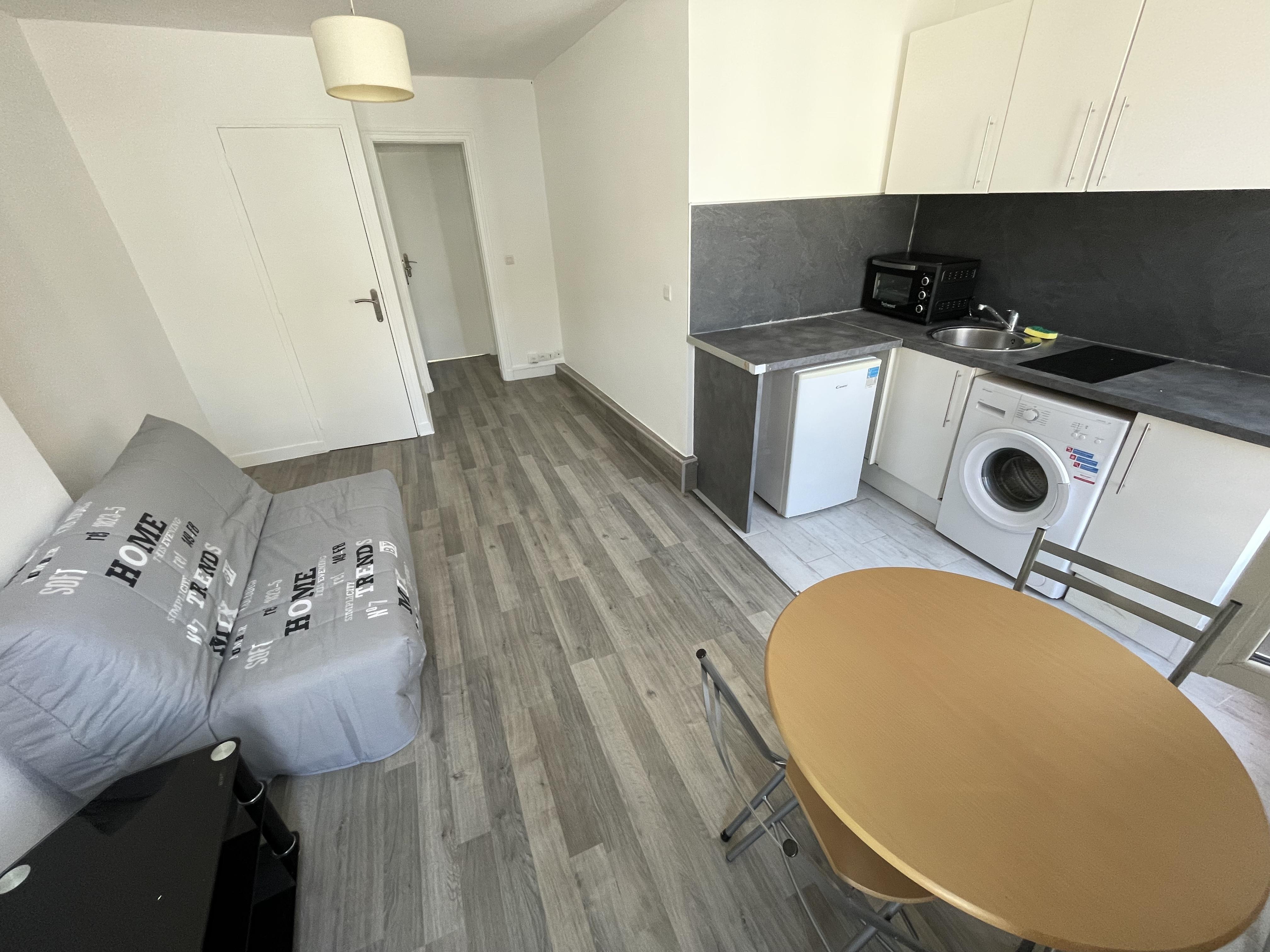 PARIS 18지역·40m²·아파트·가구·장기만 가능[프랑스 부동산,프랑스 아파트 매매,파리 집 구하기,프랑스 임대 부동산,프랑스 부동산 투자,프랑스 아파트 임대 방법,파리 집 계약 절차,프랑스 부동산 세금 정보,프랑스 부동산 중개인 추천,프랑스 주택 임대 시세,프랑스 주택 관리 서비스,프랑스 아파트 월세,프랑스 단기 임대,파리 집 임대,프랑스 월세 계약,프랑스 월세 시세,파리 임대 집 추천,프랑스 임대,프랑스 월세 ,프랑스 부동산 임대 서비스,프랑스 부동산 중개,프랑스 부동산 에이전시,파리 부동산 중개인,프랑스 부동산 매물,파리 부동산 에이전시 추천,파리 현지 부동산 상담,파리 부동산 거래 대행,프랑스 부동산 시세 조회,프랑스 부동산 서비스,파리 부동산 에이전시,프랑스 부동산 전문가,프랑스 부동산 거래 팁,프랑스 주택 중개 플랫폼,파리 유학생 ,프랑스 유학 집 구하기,파리 학생 기숙사 임대,프랑스 유학생 월세 아파트,프랑스 유학 임대 계약,파리 유학 생활 집 구하기,프랑스 유학생 쉐어하우스,프랑스 가족용 주택 매매,파리 가족 아파트 임대,프랑스 어린이 학교 근처 집,프랑스 이민 주택 ,맞춤형 부동산 서비스,파리 단기 임대 아파트,프랑스 출장용 주택,파리 월 단위 임대]