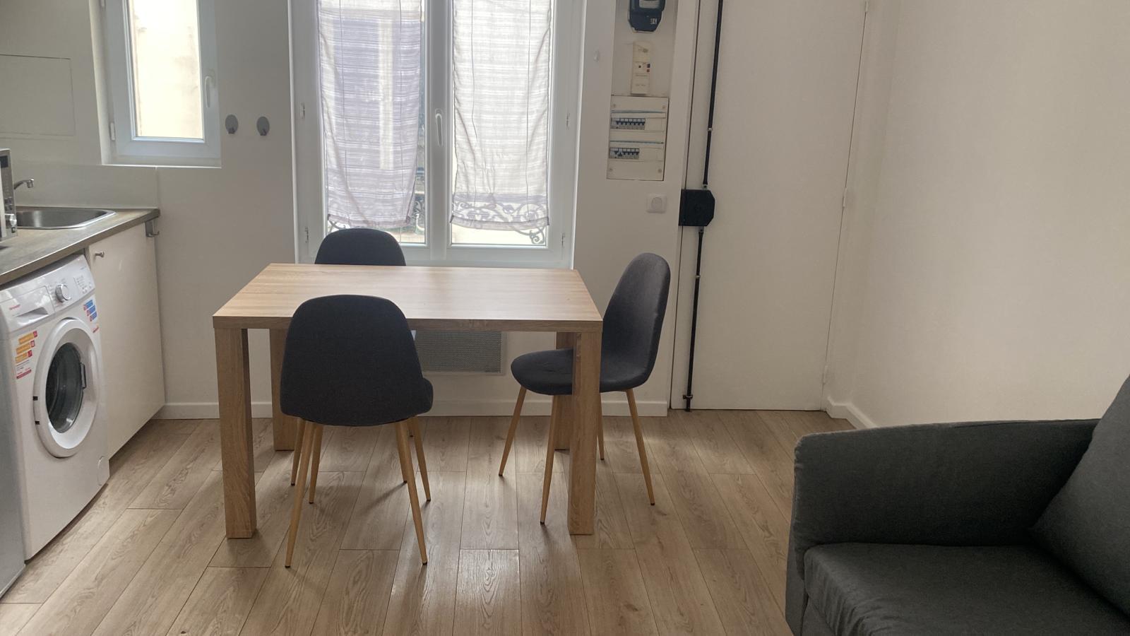 PARIS 18지역·25.23m²·아파트·가구[프랑스 부동산,프랑스 아파트 매매,파리 집 구하기,프랑스 임대 부동산,프랑스 부동산 투자,프랑스 아파트 임대 방법,파리 집 계약 절차,프랑스 부동산 세금 정보,프랑스 부동산 중개인 추천,프랑스 주택 임대 시세,프랑스 주택 관리 서비스,프랑스 아파트 월세,프랑스 단기 임대,파리 집 임대,프랑스 월세 계약,프랑스 월세 시세,파리 임대 집 추천,프랑스 임대,프랑스 월세 ,프랑스 부동산 임대 서비스,프랑스 부동산 중개,프랑스 부동산 에이전시,파리 부동산 중개인,프랑스 부동산 매물,파리 부동산 에이전시 추천,파리 현지 부동산 상담,파리 부동산 거래 대행,프랑스 부동산 시세 조회,프랑스 부동산 서비스,파리 부동산 에이전시,프랑스 부동산 전문가,프랑스 부동산 거래 팁,프랑스 주택 중개 플랫폼,파리 유학생 ,프랑스 유학 집 구하기,파리 학생 기숙사 임대,프랑스 유학생 월세 아파트,프랑스 유학 임대 계약,파리 유학 생활 집 구하기,프랑스 유학생 쉐어하우스,프랑스 가족용 주택 매매,파리 가족 아파트 임대,프랑스 어린이 학교 근처 집,프랑스 이민 주택 ,맞춤형 부동산 서비스,파리 단기 임대 아파트,프랑스 출장용 주택,파리 월 단위 임대]