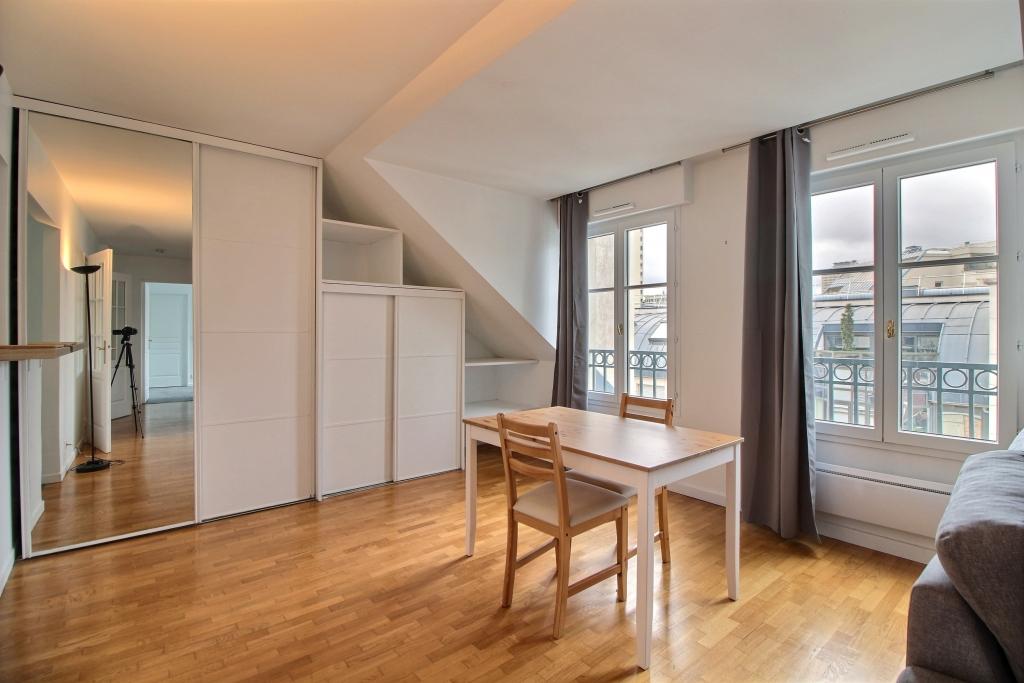 PARIS 15e·46m²·Appartement·Entièrement équipé[Location à Paris France]