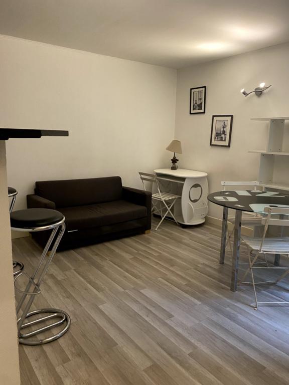 PARIS 2e·33m²·apartment·Fully furnished[Paris Rental]