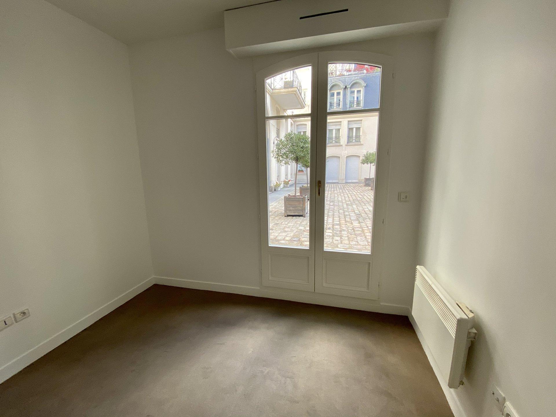 PARIS 6区·52平·公寓·无家具[法国巴黎租房]