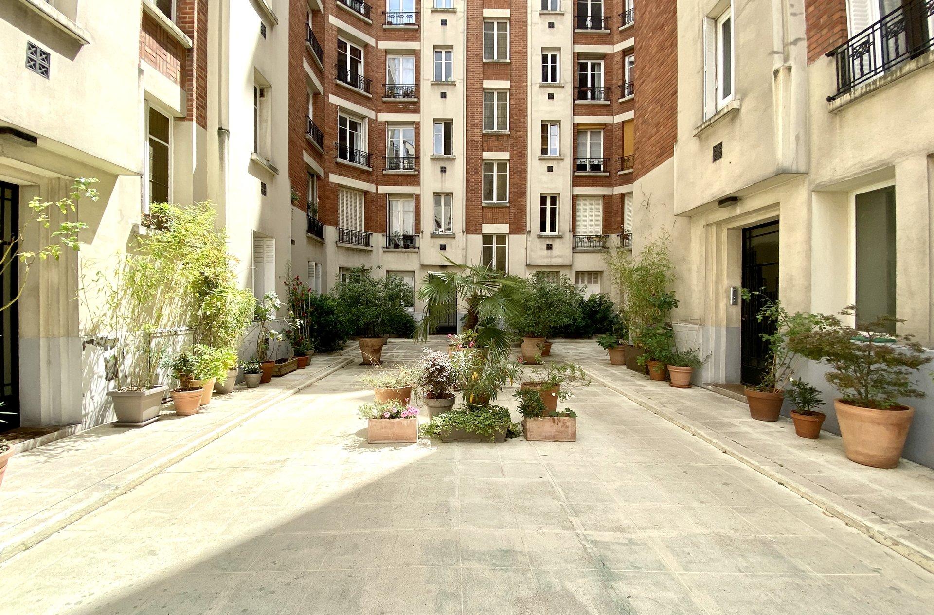 PARIS 5e·42m²·apartment·Fully furnished[Paris Rental]