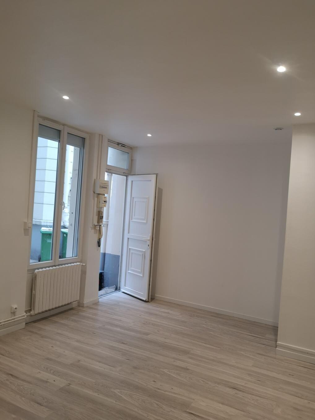 PARIS 17지역·31m²·studio·가구 없음[프랑스 부동산,프랑스 아파트 매매,파리 집 구하기,프랑스 임대 부동산,프랑스 부동산 투자,프랑스 아파트 임대 방법,파리 집 계약 절차,프랑스 부동산 세금 정보,프랑스 부동산 중개인 추천,프랑스 주택 임대 시세,프랑스 주택 관리 서비스,프랑스 아파트 월세,프랑스 단기 임대,파리 집 임대,프랑스 월세 계약,프랑스 월세 시세,파리 임대 집 추천,프랑스 임대,프랑스 월세 ,프랑스 부동산 임대 서비스,프랑스 부동산 중개,프랑스 부동산 에이전시,파리 부동산 중개인,프랑스 부동산 매물,파리 부동산 에이전시 추천,파리 현지 부동산 상담,파리 부동산 거래 대행,프랑스 부동산 시세 조회,프랑스 부동산 서비스,파리 부동산 에이전시,프랑스 부동산 전문가,프랑스 부동산 거래 팁,프랑스 주택 중개 플랫폼,파리 유학생 ,프랑스 유학 집 구하기,파리 학생 기숙사 임대,프랑스 유학생 월세 아파트,프랑스 유학 임대 계약,파리 유학 생활 집 구하기,프랑스 유학생 쉐어하우스,프랑스 가족용 주택 매매,파리 가족 아파트 임대,프랑스 어린이 학교 근처 집,프랑스 이민 주택 ,맞춤형 부동산 서비스,파리 단기 임대 아파트,프랑스 출장용 주택,파리 월 단위 임대]