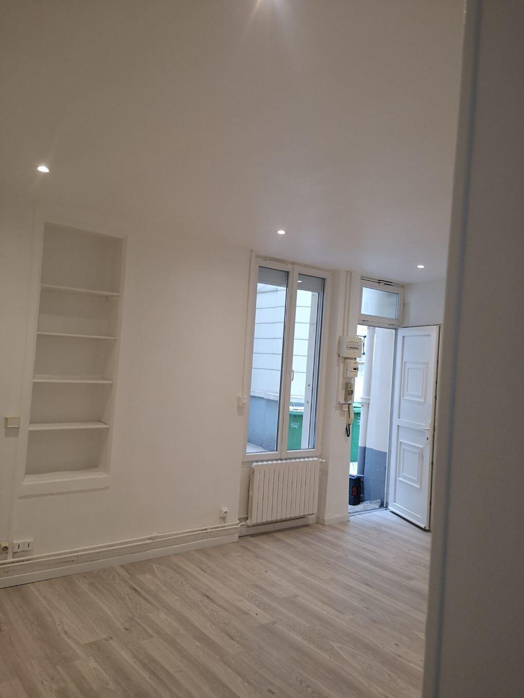 PARIS 17지역·31m²·studio·가구 없음[프랑스 부동산,프랑스 아파트 매매,파리 집 구하기,프랑스 임대 부동산,프랑스 부동산 투자,프랑스 아파트 임대 방법,파리 집 계약 절차,프랑스 부동산 세금 정보,프랑스 부동산 중개인 추천,프랑스 주택 임대 시세,프랑스 주택 관리 서비스,프랑스 아파트 월세,프랑스 단기 임대,파리 집 임대,프랑스 월세 계약,프랑스 월세 시세,파리 임대 집 추천,프랑스 임대,프랑스 월세 ,프랑스 부동산 임대 서비스,프랑스 부동산 중개,프랑스 부동산 에이전시,파리 부동산 중개인,프랑스 부동산 매물,파리 부동산 에이전시 추천,파리 현지 부동산 상담,파리 부동산 거래 대행,프랑스 부동산 시세 조회,프랑스 부동산 서비스,파리 부동산 에이전시,프랑스 부동산 전문가,프랑스 부동산 거래 팁,프랑스 주택 중개 플랫폼,파리 유학생 ,프랑스 유학 집 구하기,파리 학생 기숙사 임대,프랑스 유학생 월세 아파트,프랑스 유학 임대 계약,파리 유학 생활 집 구하기,프랑스 유학생 쉐어하우스,프랑스 가족용 주택 매매,파리 가족 아파트 임대,프랑스 어린이 학교 근처 집,프랑스 이민 주택 ,맞춤형 부동산 서비스,파리 단기 임대 아파트,프랑스 출장용 주택,파리 월 단위 임대]