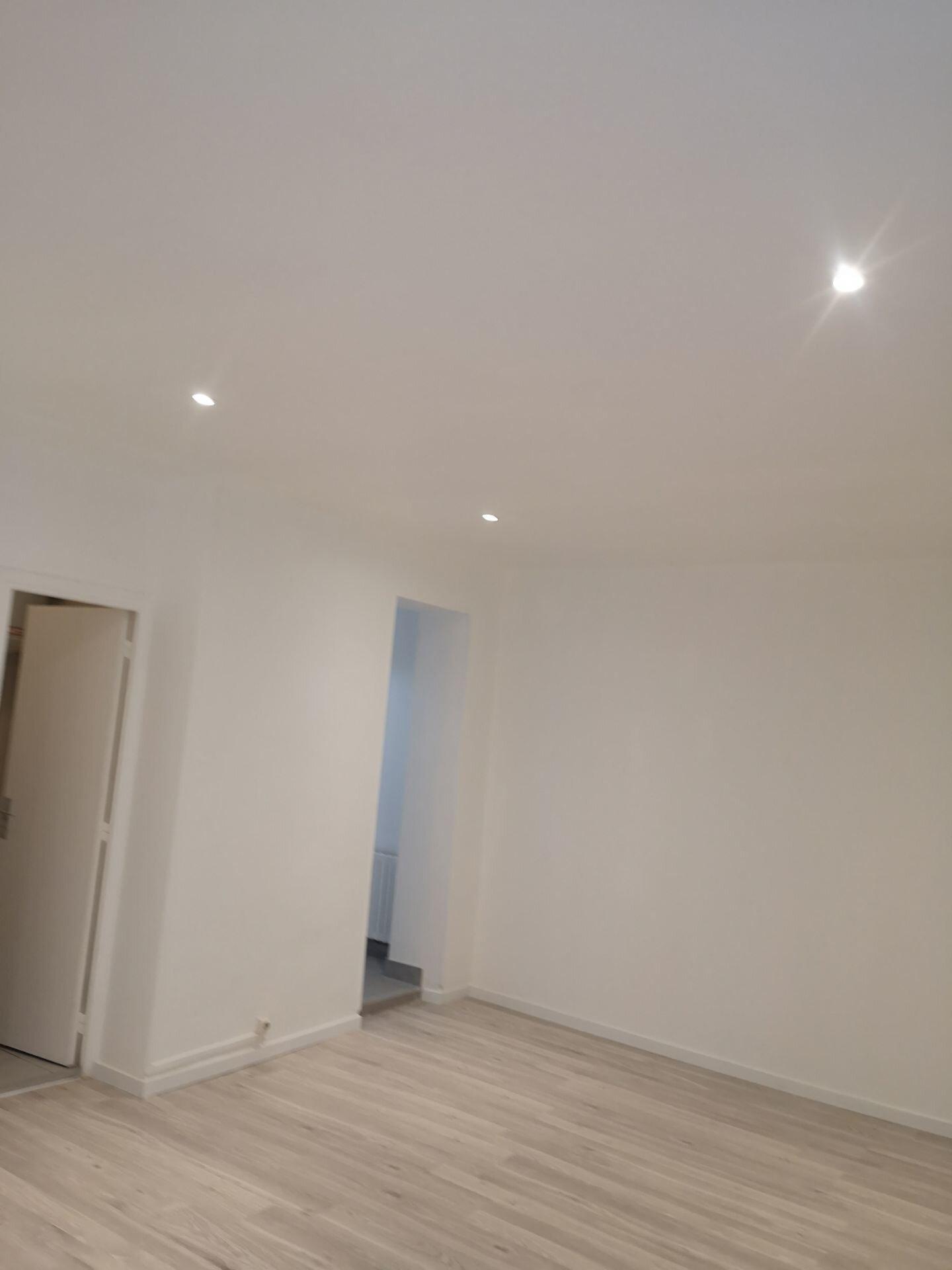 PARIS 17지역·31m²·studio·가구 없음[프랑스 부동산,프랑스 아파트 매매,파리 집 구하기,프랑스 임대 부동산,프랑스 부동산 투자,프랑스 아파트 임대 방법,파리 집 계약 절차,프랑스 부동산 세금 정보,프랑스 부동산 중개인 추천,프랑스 주택 임대 시세,프랑스 주택 관리 서비스,프랑스 아파트 월세,프랑스 단기 임대,파리 집 임대,프랑스 월세 계약,프랑스 월세 시세,파리 임대 집 추천,프랑스 임대,프랑스 월세 ,프랑스 부동산 임대 서비스,프랑스 부동산 중개,프랑스 부동산 에이전시,파리 부동산 중개인,프랑스 부동산 매물,파리 부동산 에이전시 추천,파리 현지 부동산 상담,파리 부동산 거래 대행,프랑스 부동산 시세 조회,프랑스 부동산 서비스,파리 부동산 에이전시,프랑스 부동산 전문가,프랑스 부동산 거래 팁,프랑스 주택 중개 플랫폼,파리 유학생 ,프랑스 유학 집 구하기,파리 학생 기숙사 임대,프랑스 유학생 월세 아파트,프랑스 유학 임대 계약,파리 유학 생활 집 구하기,프랑스 유학생 쉐어하우스,프랑스 가족용 주택 매매,파리 가족 아파트 임대,프랑스 어린이 학교 근처 집,프랑스 이민 주택 ,맞춤형 부동산 서비스,파리 단기 임대 아파트,프랑스 출장용 주택,파리 월 단위 임대]