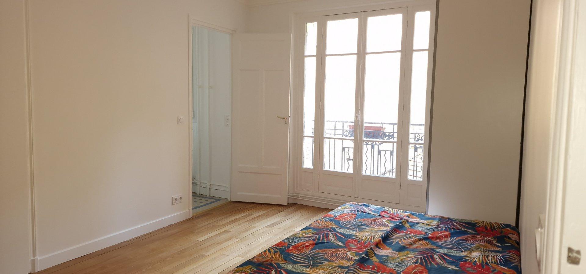 PARIS 6e·30m²·Studio·Meublé[Location à Paris France]