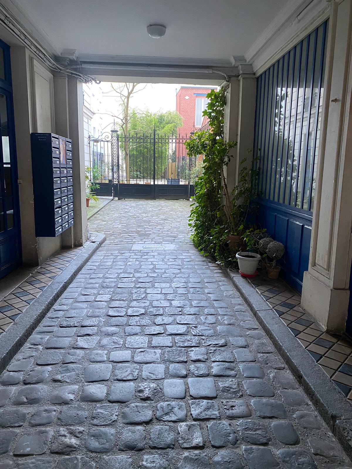 PARIS 11区·29平·studio·家具齐全[法国巴黎租房]