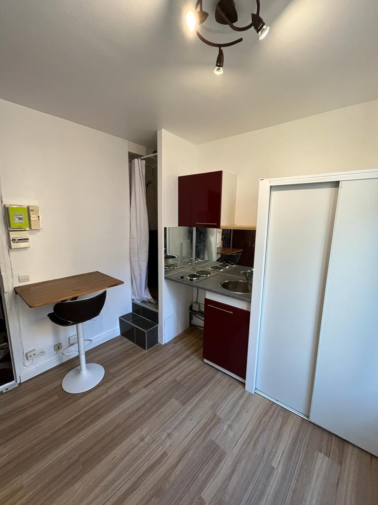 PARIS 14e·10m²·studio·With furniture[Paris Rental]