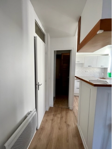 PARIS 10e·23m²·studio·With furniture[Paris Rental]