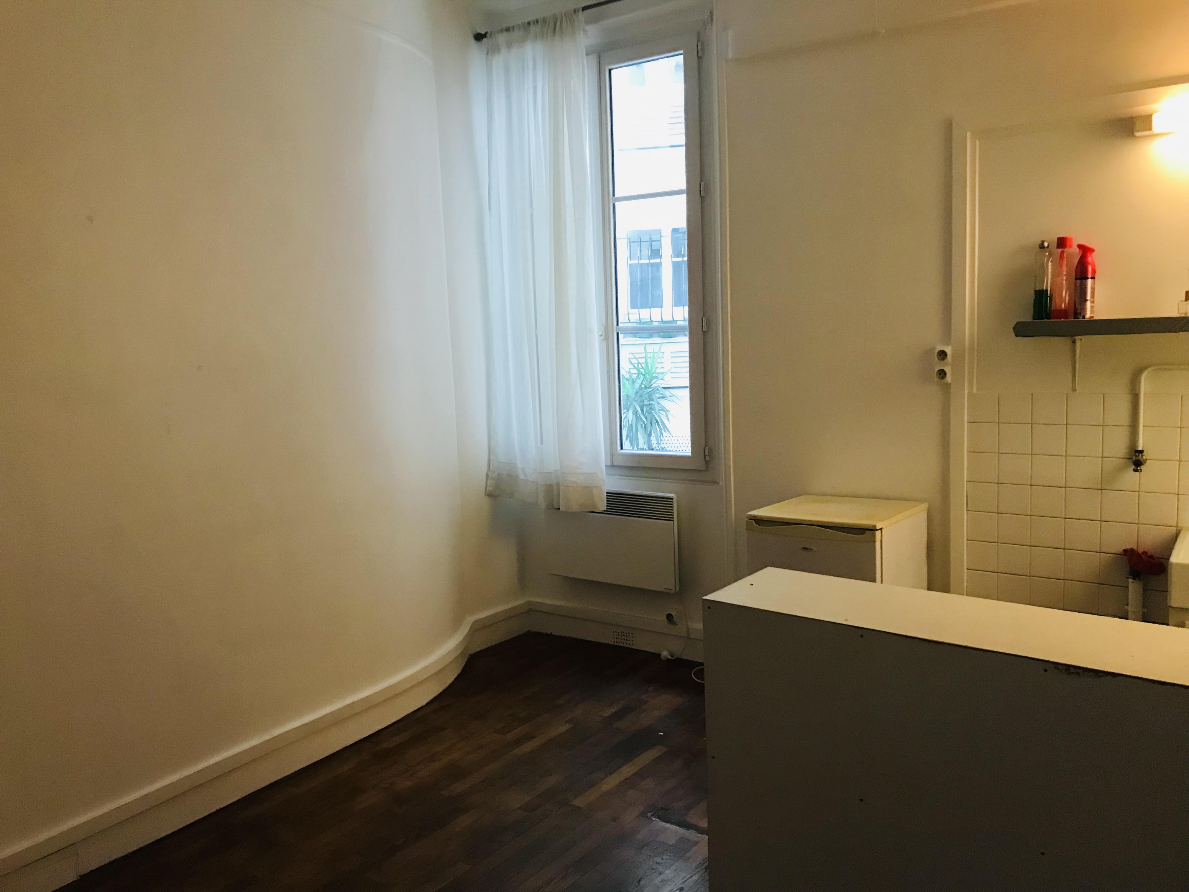 PARIS 13e·16m²·Studio·Meublé[Location à Paris France]