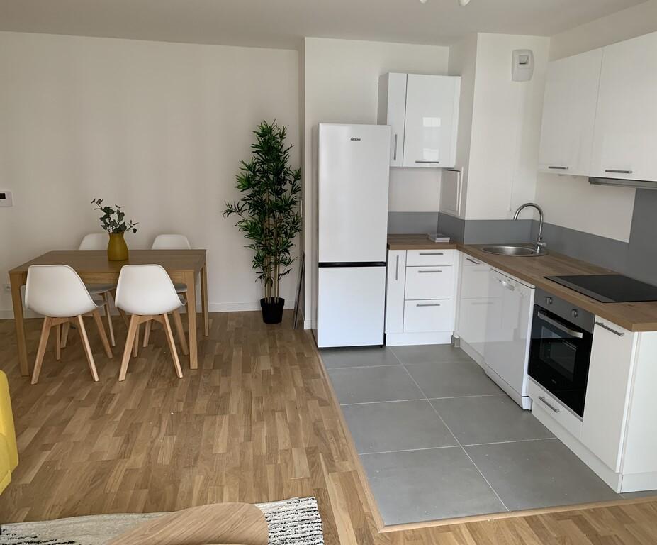 Clamart 92지역·58m²·아파트·가구·장기만 가능[프랑스 부동산,프랑스 아파트 매매,파리 집 구하기,프랑스 임대 부동산,프랑스 부동산 투자,프랑스 아파트 임대 방법,파리 집 계약 절차,프랑스 부동산 세금 정보,프랑스 부동산 중개인 추천,프랑스 주택 임대 시세,프랑스 주택 관리 서비스,프랑스 아파트 월세,프랑스 단기 임대,파리 집 임대,프랑스 월세 계약,프랑스 월세 시세,파리 임대 집 추천,프랑스 임대,프랑스 월세 ,프랑스 부동산 임대 서비스,프랑스 부동산 중개,프랑스 부동산 에이전시,파리 부동산 중개인,프랑스 부동산 매물,파리 부동산 에이전시 추천,파리 현지 부동산 상담,파리 부동산 거래 대행,프랑스 부동산 시세 조회,프랑스 부동산 서비스,파리 부동산 에이전시,프랑스 부동산 전문가,프랑스 부동산 거래 팁,프랑스 주택 중개 플랫폼,파리 유학생 ,프랑스 유학 집 구하기,파리 학생 기숙사 임대,프랑스 유학생 월세 아파트,프랑스 유학 임대 계약,파리 유학 생활 집 구하기,프랑스 유학생 쉐어하우스,프랑스 가족용 주택 매매,파리 가족 아파트 임대,프랑스 어린이 학교 근처 집,프랑스 이민 주택 ,맞춤형 부동산 서비스,파리 단기 임대 아파트,프랑스 출장용 주택,파리 월 단위 임대]