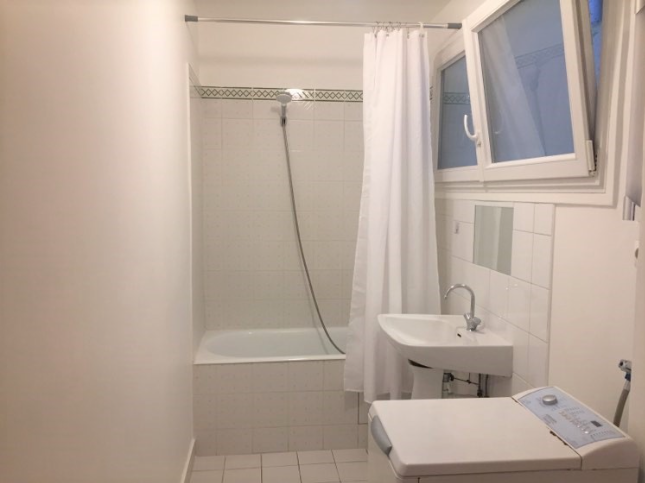 PARIS 16e·43m²·Appartement·Meublé[Location à Paris France]