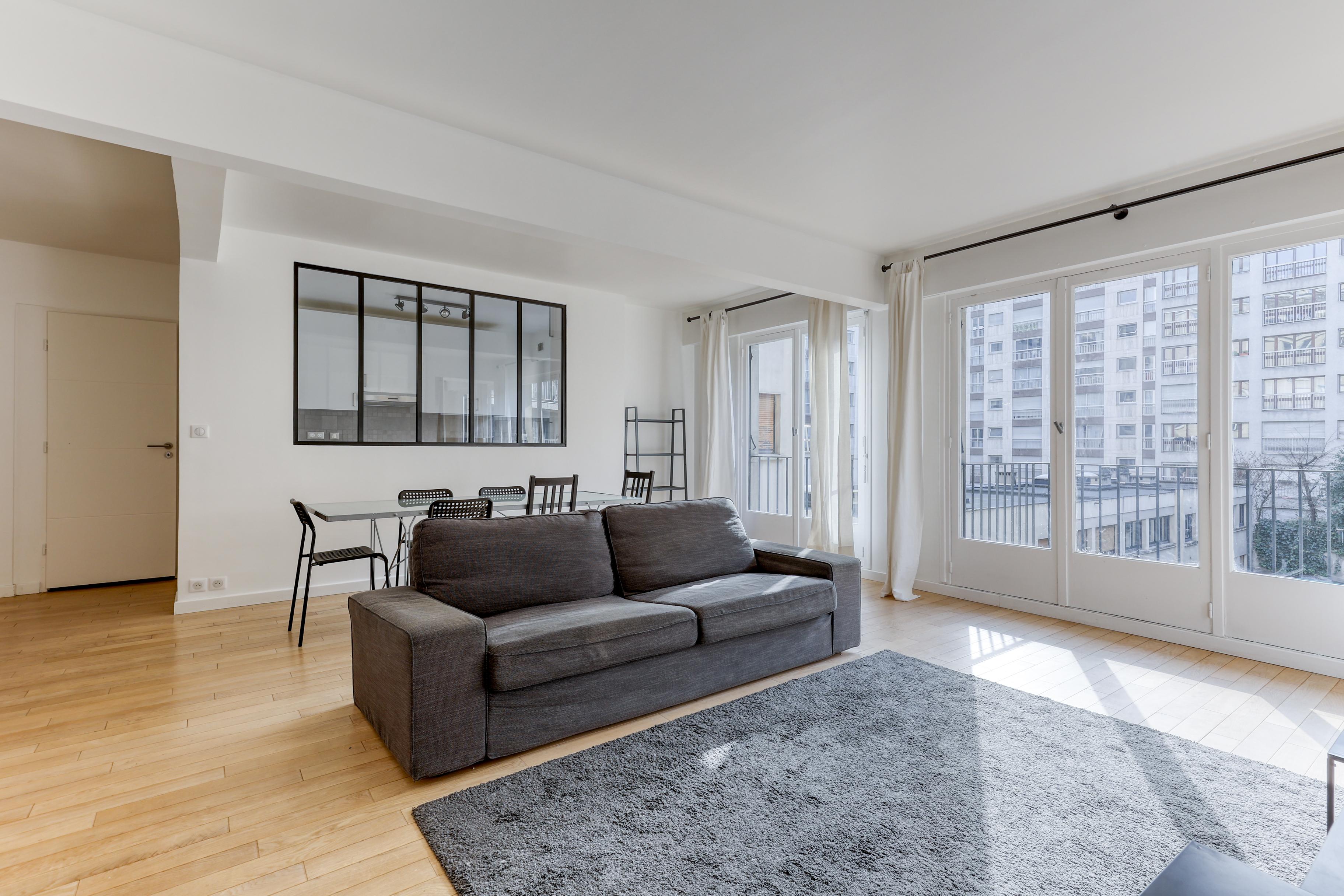 PARIS 15지역·86m²·아파트·가구[프랑스 부동산,프랑스 아파트 매매,파리 집 구하기,프랑스 임대 부동산,프랑스 부동산 투자,프랑스 아파트 임대 방법,파리 집 계약 절차,프랑스 부동산 세금 정보,프랑스 부동산 중개인 추천,프랑스 주택 임대 시세,프랑스 주택 관리 서비스,프랑스 아파트 월세,프랑스 단기 임대,파리 집 임대,프랑스 월세 계약,프랑스 월세 시세,파리 임대 집 추천,프랑스 임대,프랑스 월세 ,프랑스 부동산 임대 서비스,프랑스 부동산 중개,프랑스 부동산 에이전시,파리 부동산 중개인,프랑스 부동산 매물,파리 부동산 에이전시 추천,파리 현지 부동산 상담,파리 부동산 거래 대행,프랑스 부동산 시세 조회,프랑스 부동산 서비스,파리 부동산 에이전시,프랑스 부동산 전문가,프랑스 부동산 거래 팁,프랑스 주택 중개 플랫폼,파리 유학생 ,프랑스 유학 집 구하기,파리 학생 기숙사 임대,프랑스 유학생 월세 아파트,프랑스 유학 임대 계약,파리 유학 생활 집 구하기,프랑스 유학생 쉐어하우스,프랑스 가족용 주택 매매,파리 가족 아파트 임대,프랑스 어린이 학교 근처 집,프랑스 이민 주택 ,맞춤형 부동산 서비스,파리 단기 임대 아파트,프랑스 출장용 주택,파리 월 단위 임대]