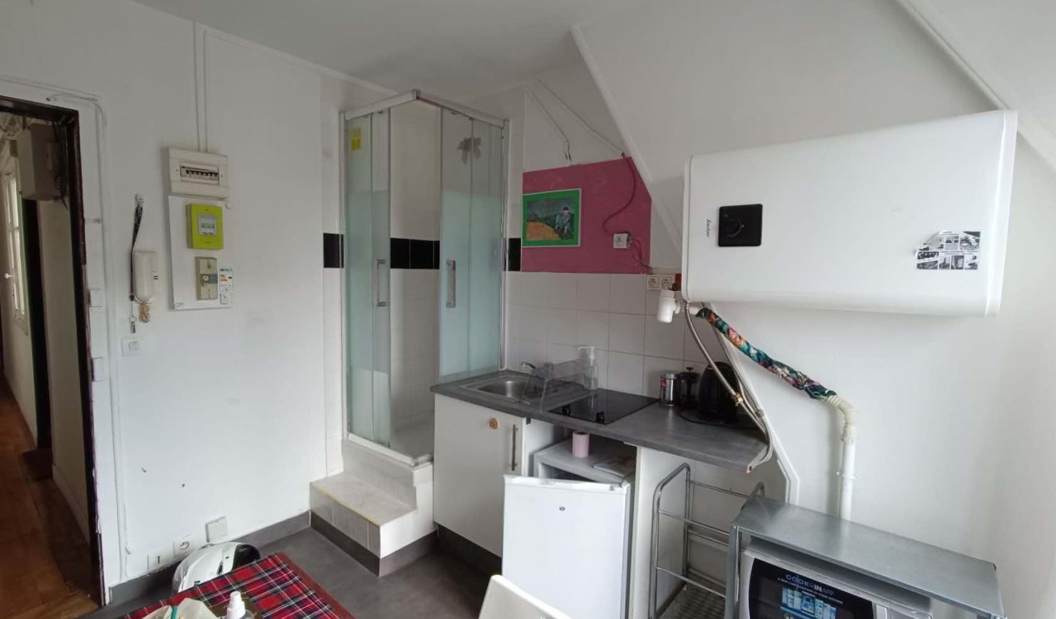 PARIS 16e·14m²·studio·Fully furnished[Paris Rental]