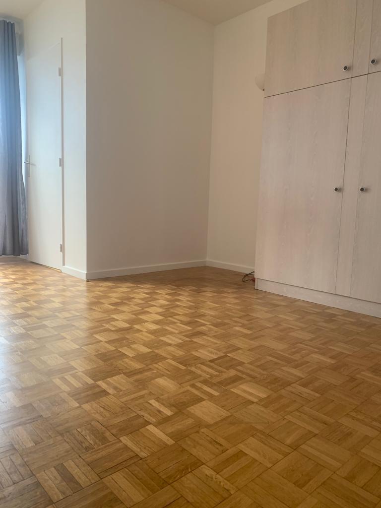 PARIS 18e·32m²·studio·Fully furnished[Paris Rental]