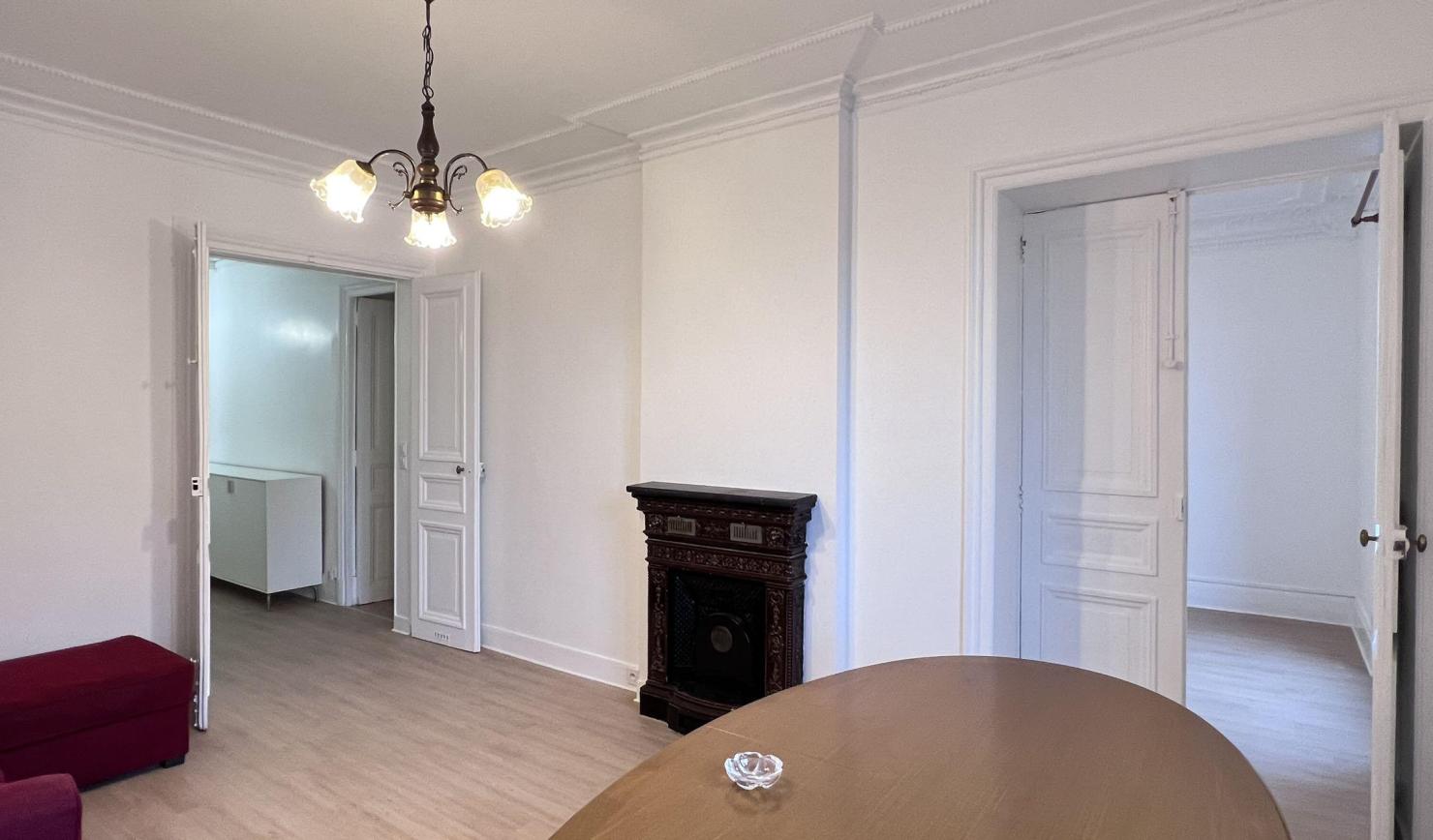 PARIS 11e·70m²·apartment·With furniture[Paris Rental]