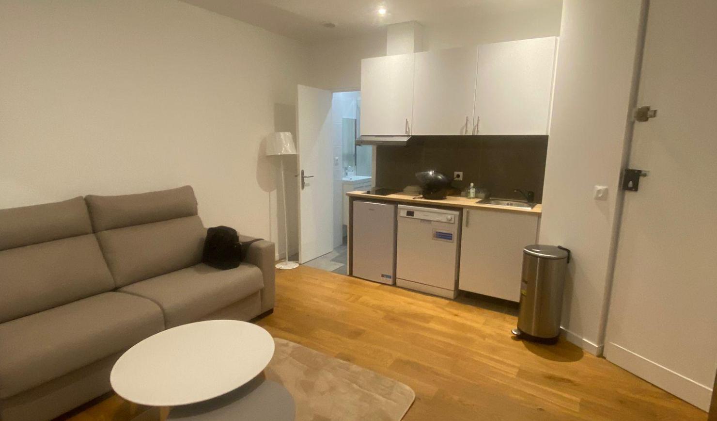 PARIS 18e·25m²·studio·Fully furnished[Paris Rental]