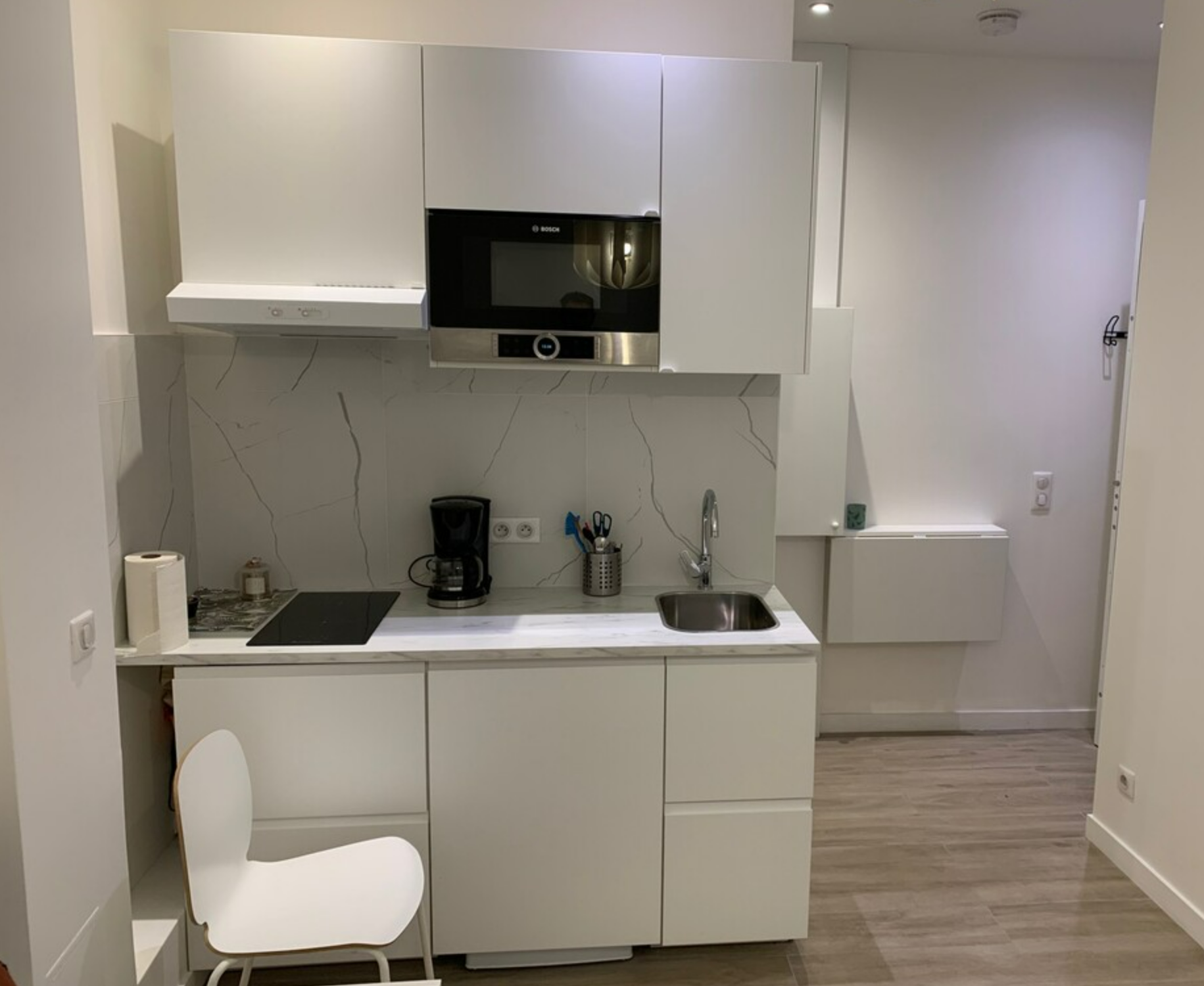 Neuilly-sur-Seine 92区·16.72平·studio·家具齐全[法国巴黎租房]