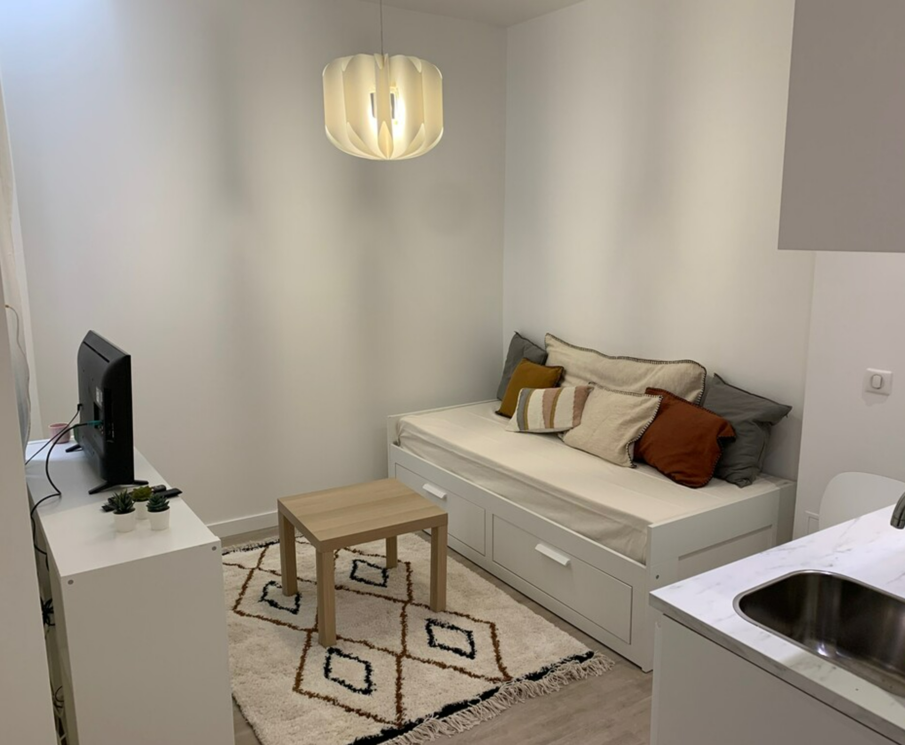 Neuilly-sur-Seine 92区·16.72平·studio·家具齐全[法国巴黎租房]