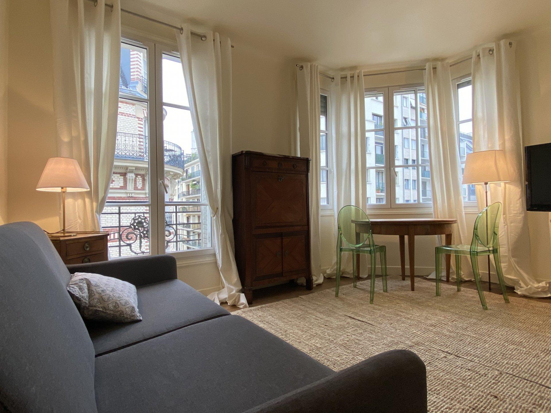 PARIS 15e·46m²·apartment·With furniture[Paris Rental]