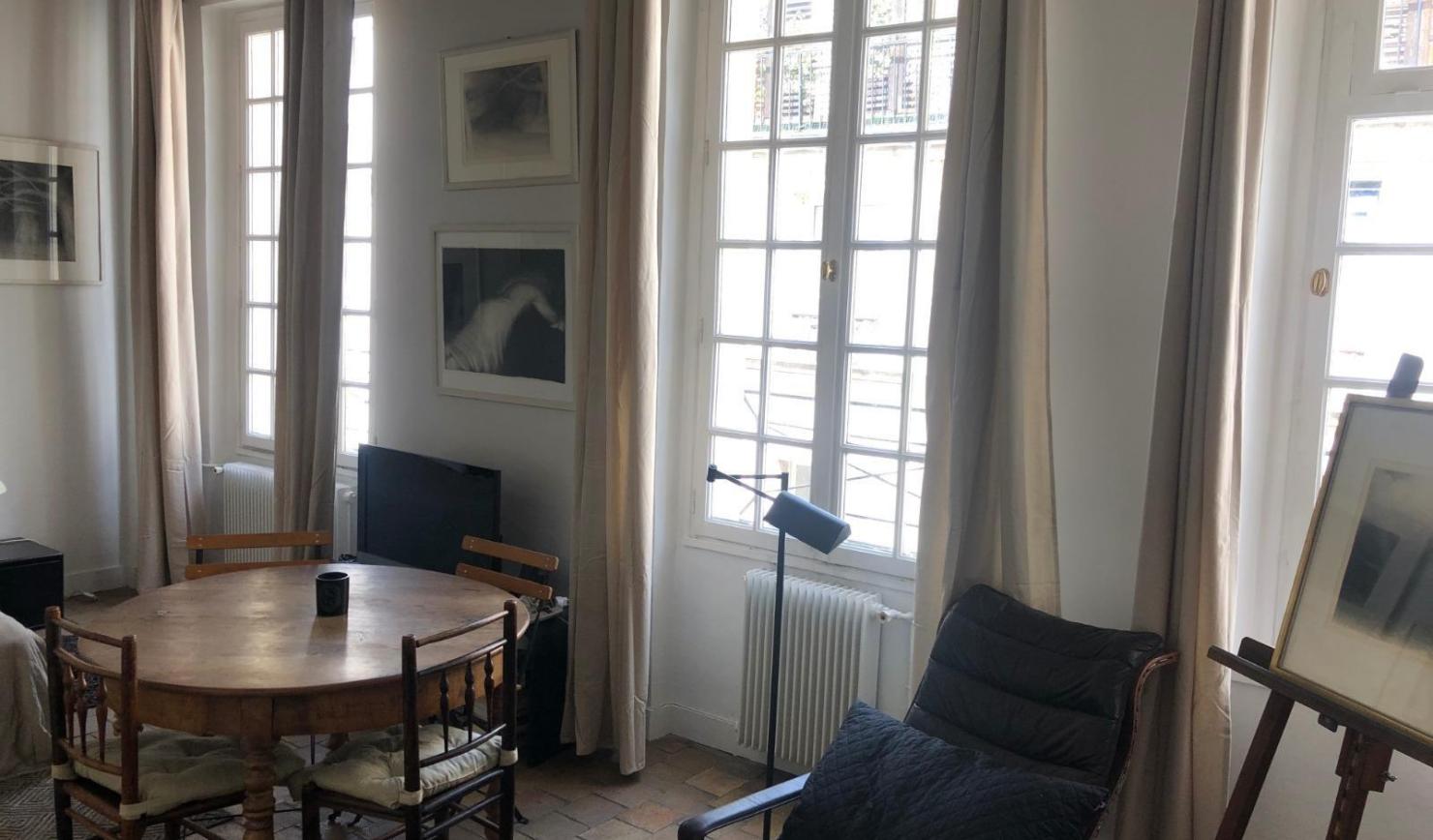 PARIS 4e·40m²·studio·With furniture[Paris Rental]