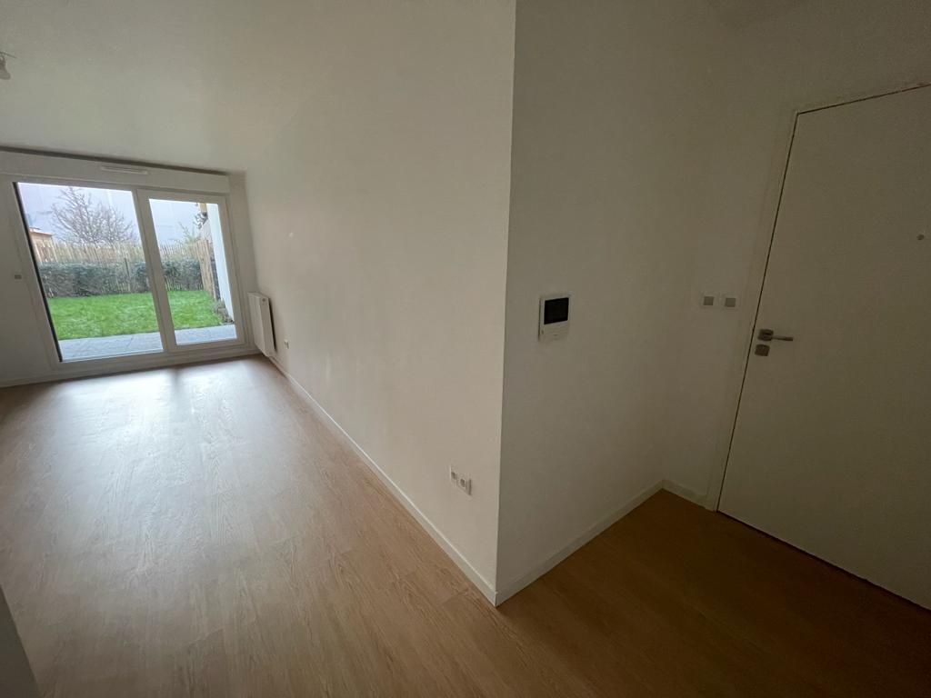 Malakoff 92지역·75m²·아파트·가구 없음[프랑스 부동산,프랑스 아파트 매매,파리 집 구하기,프랑스 임대 부동산,프랑스 부동산 투자,프랑스 아파트 임대 방법,파리 집 계약 절차,프랑스 부동산 세금 정보,프랑스 부동산 중개인 추천,프랑스 주택 임대 시세,프랑스 주택 관리 서비스,프랑스 아파트 월세,프랑스 단기 임대,파리 집 임대,프랑스 월세 계약,프랑스 월세 시세,파리 임대 집 추천,프랑스 임대,프랑스 월세 ,프랑스 부동산 임대 서비스,프랑스 부동산 중개,프랑스 부동산 에이전시,파리 부동산 중개인,프랑스 부동산 매물,파리 부동산 에이전시 추천,파리 현지 부동산 상담,파리 부동산 거래 대행,프랑스 부동산 시세 조회,프랑스 부동산 서비스,파리 부동산 에이전시,프랑스 부동산 전문가,프랑스 부동산 거래 팁,프랑스 주택 중개 플랫폼,파리 유학생 ,프랑스 유학 집 구하기,파리 학생 기숙사 임대,프랑스 유학생 월세 아파트,프랑스 유학 임대 계약,파리 유학 생활 집 구하기,프랑스 유학생 쉐어하우스,프랑스 가족용 주택 매매,파리 가족 아파트 임대,프랑스 어린이 학교 근처 집,프랑스 이민 주택 ,맞춤형 부동산 서비스,파리 단기 임대 아파트,프랑스 출장용 주택,파리 월 단위 임대]