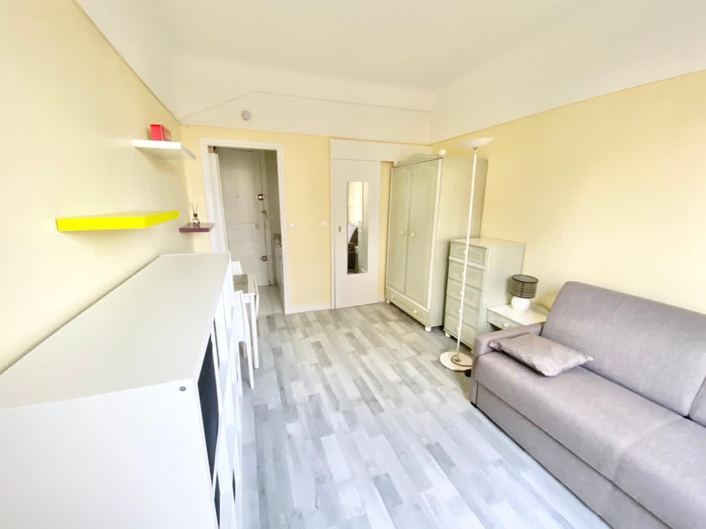 PARIS 11e·15m²·studio·With furniture[Paris Rental]