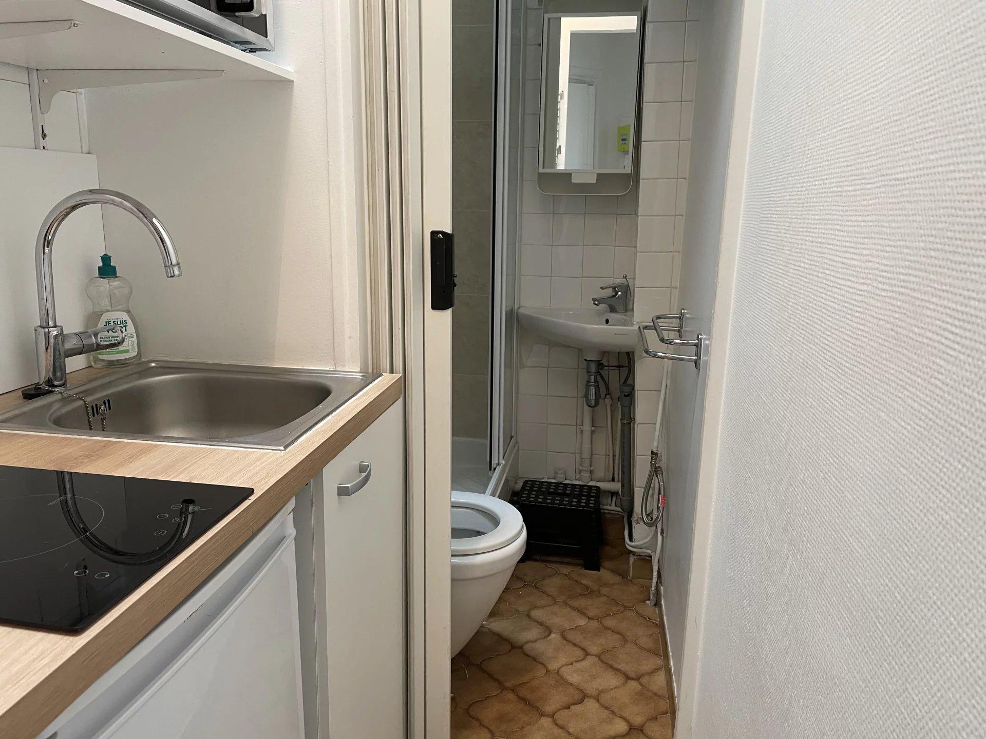 PARIS 5e·13m²·studio·With furniture[Paris Rental]