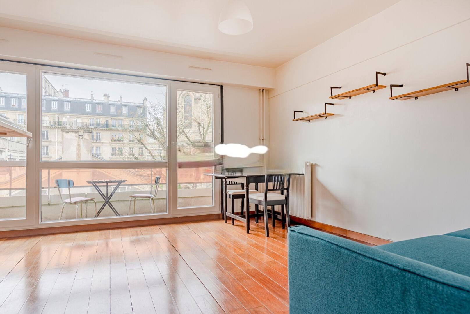 PARIS 11e·30m²·studio·With furniture[Paris Rental]