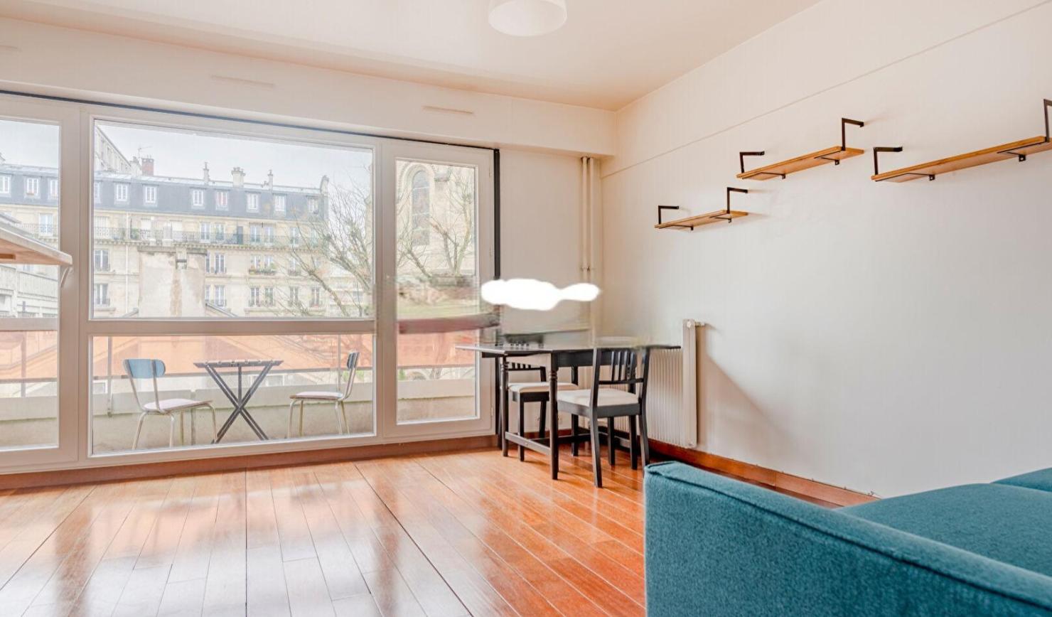 PARIS 11e·30m²·studio·With furniture[Paris Rental]