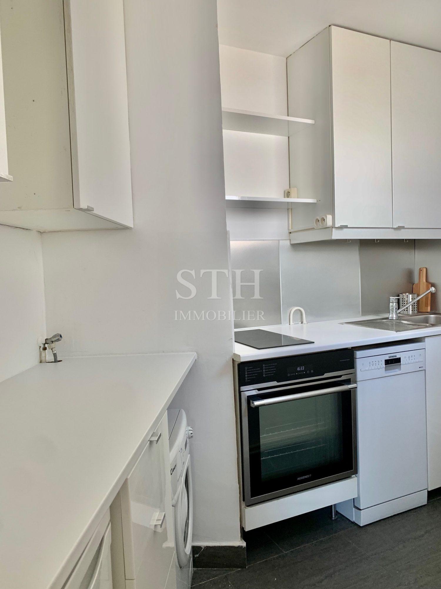 PARIS 15e·28m²·studio·With furniture[Paris Rental]