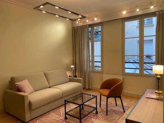 PARIS 7e·29m²·studio·With furniture[Paris Rental]