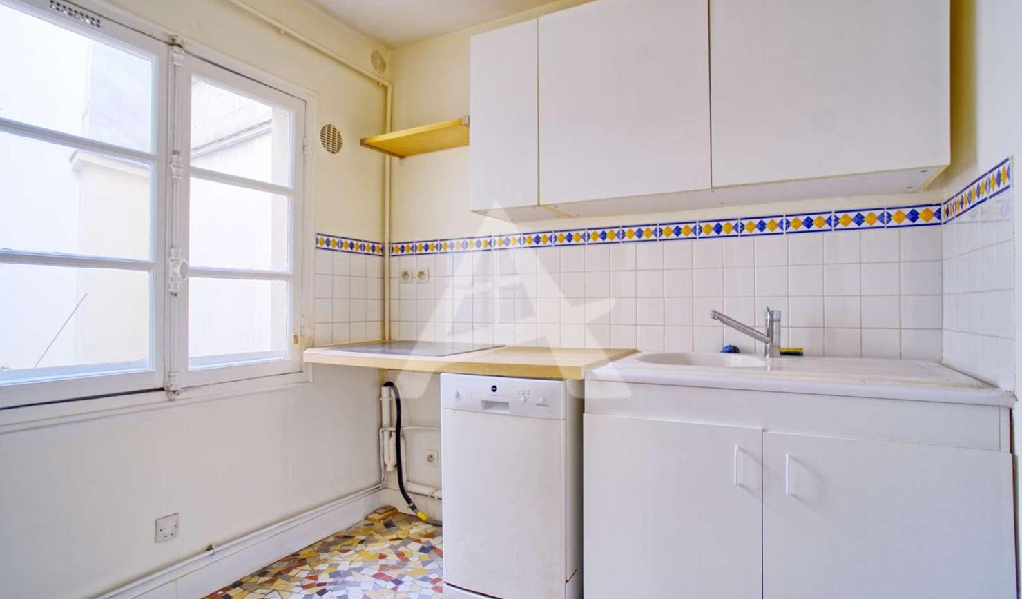 PARIS 9e·44m²·apartment·No furniture[Paris Rental]