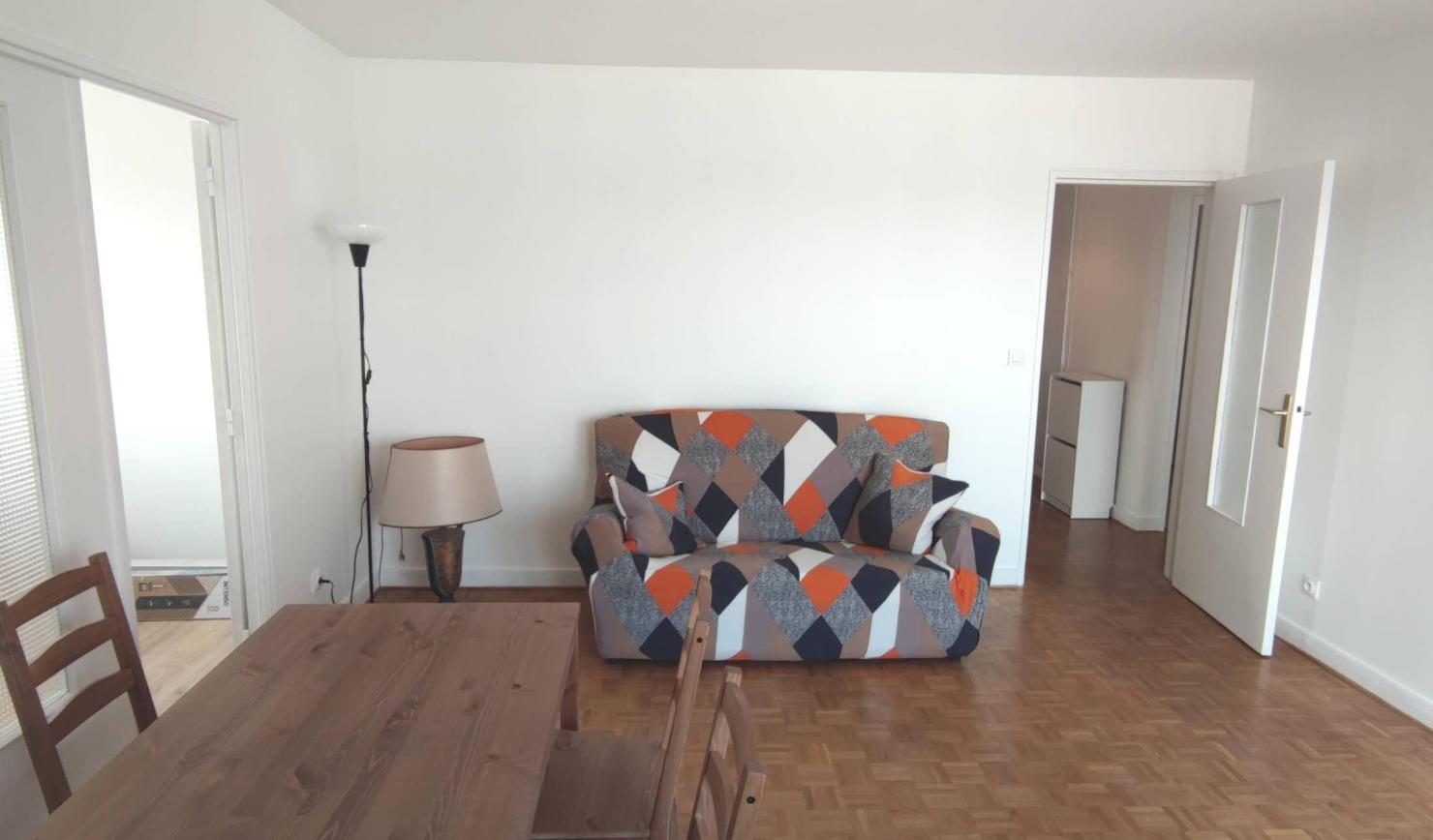 Vanves 92e·67m²·Appartement·Meublé[Location à Paris France]