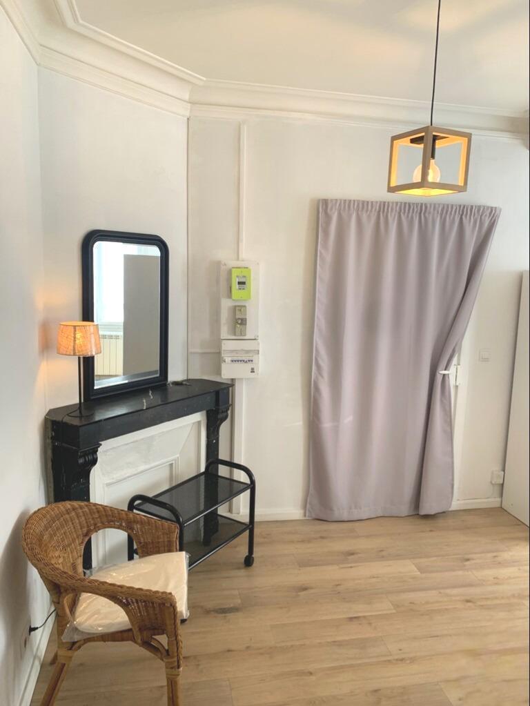 PARIS 16e·18m²·studio·With furniture[Paris Rental]